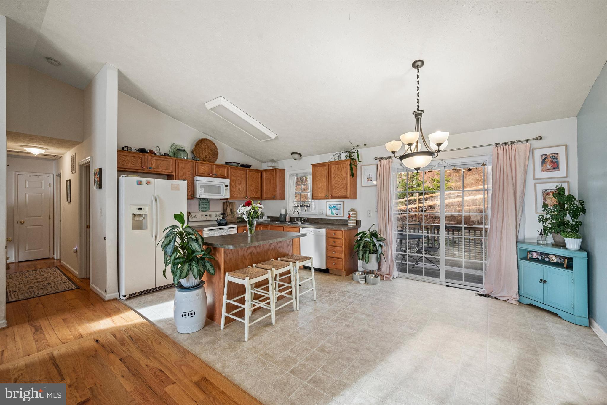 SHAWNEELAND - Residential