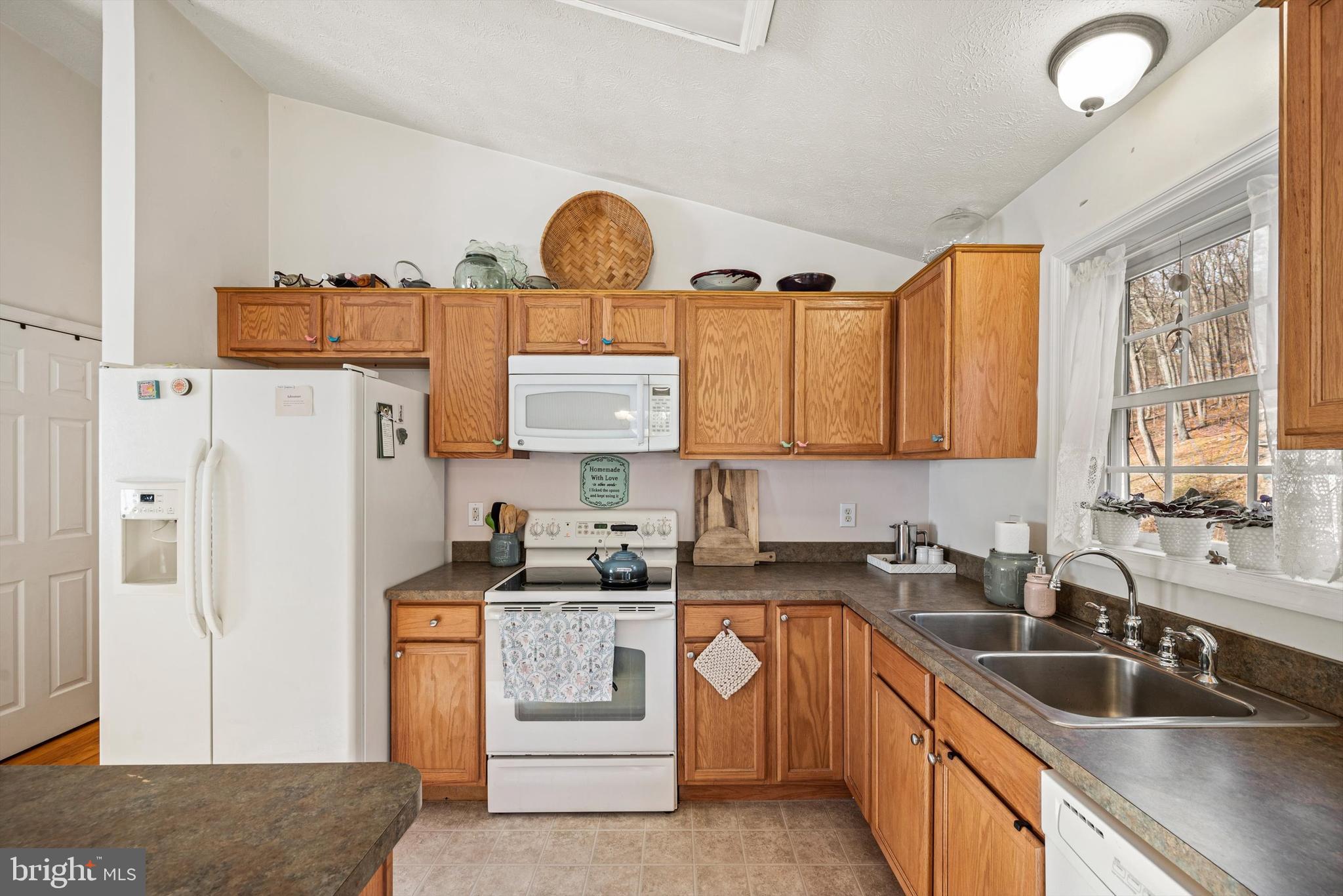 SHAWNEELAND - Residential