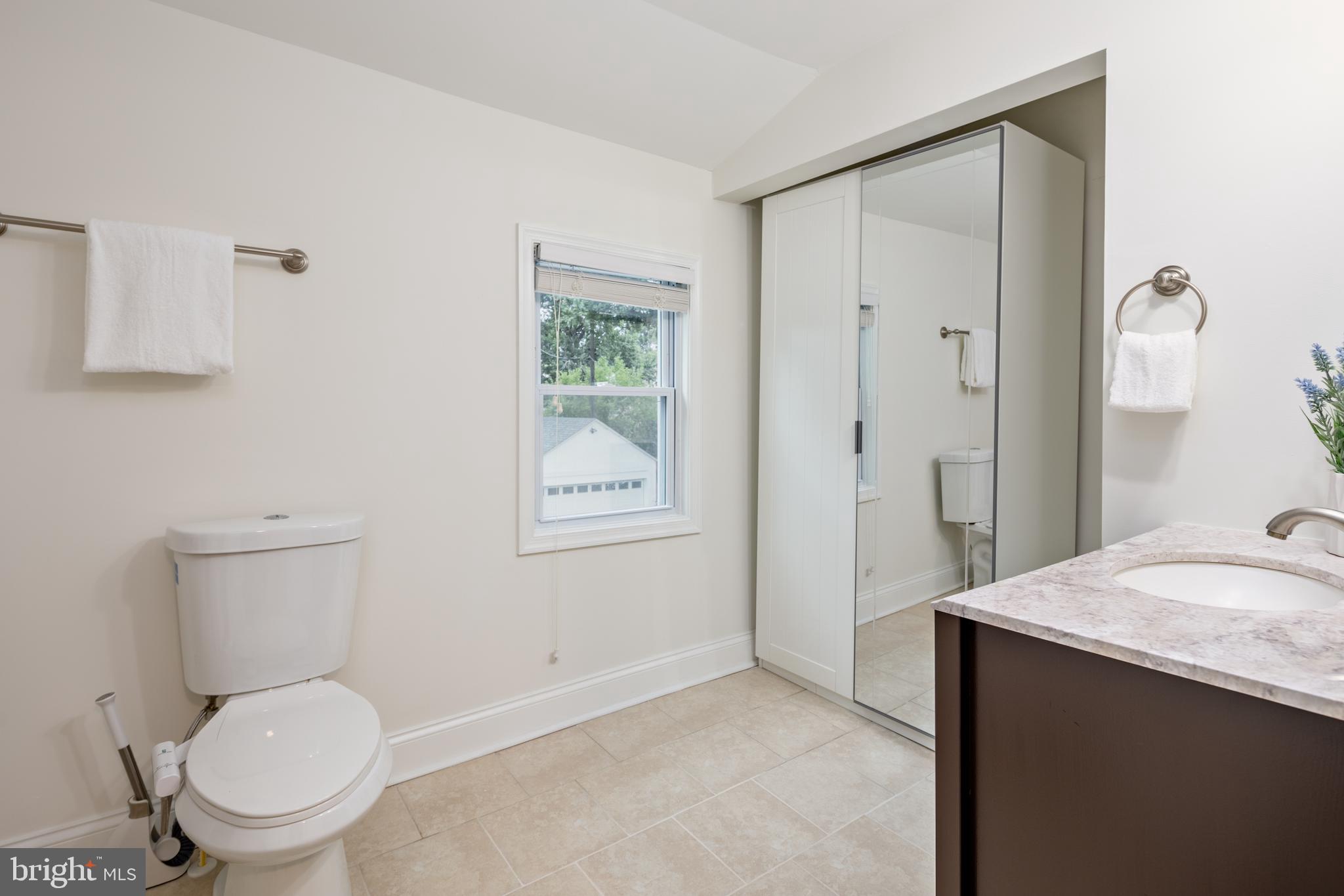 GLEN OAKS - Residential
