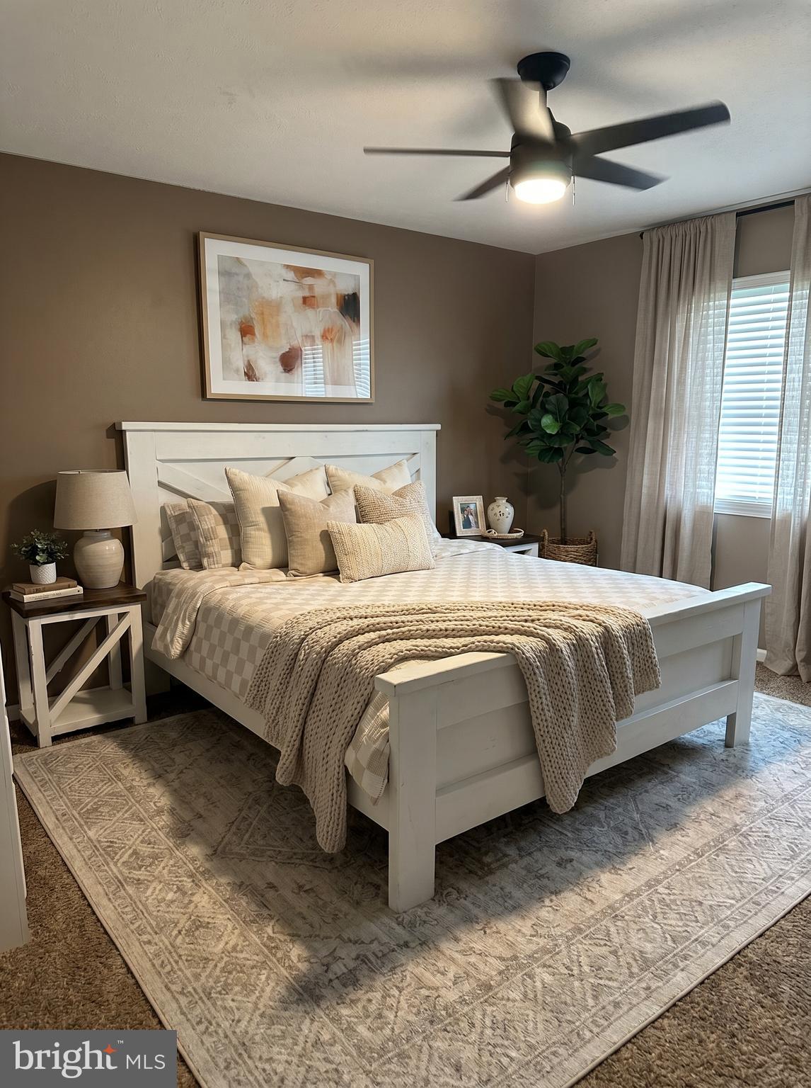 LAKE MEADE - Residential