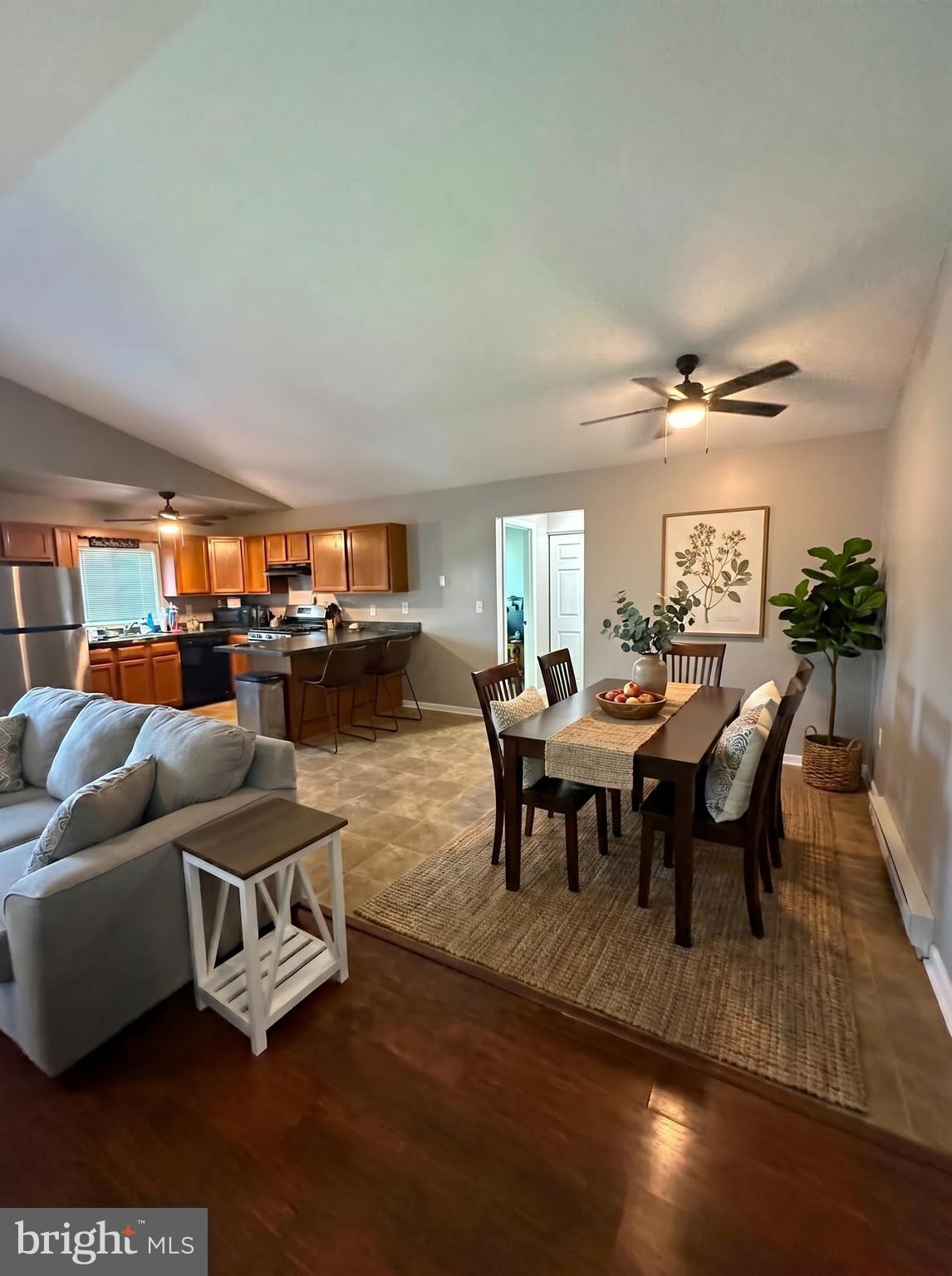 LAKE MEADE - Residential