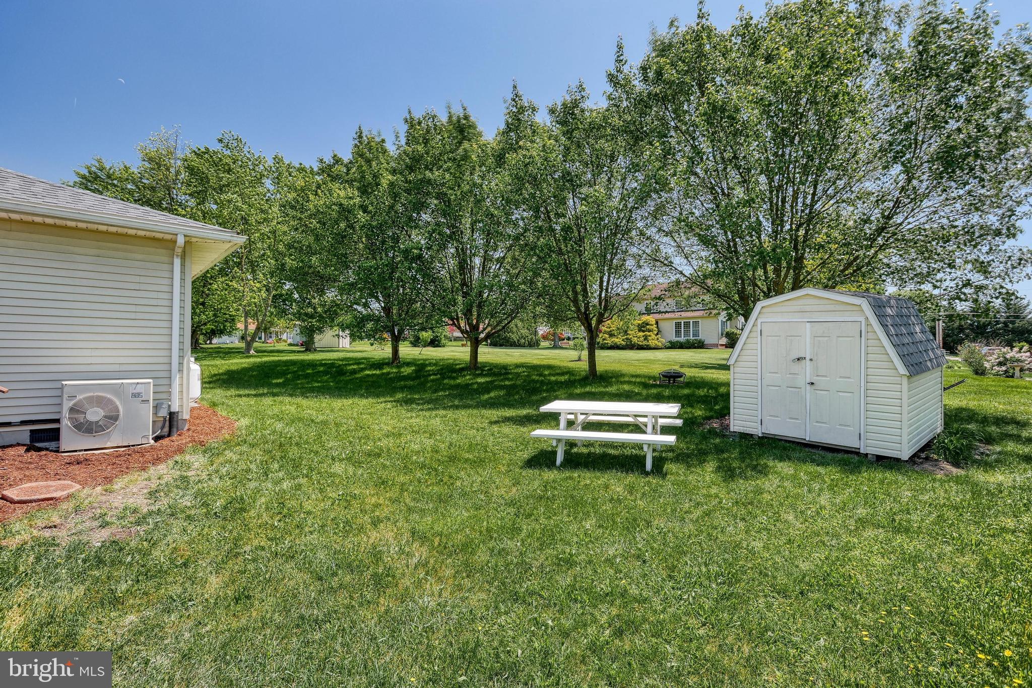 LAKE MEADE - Residential