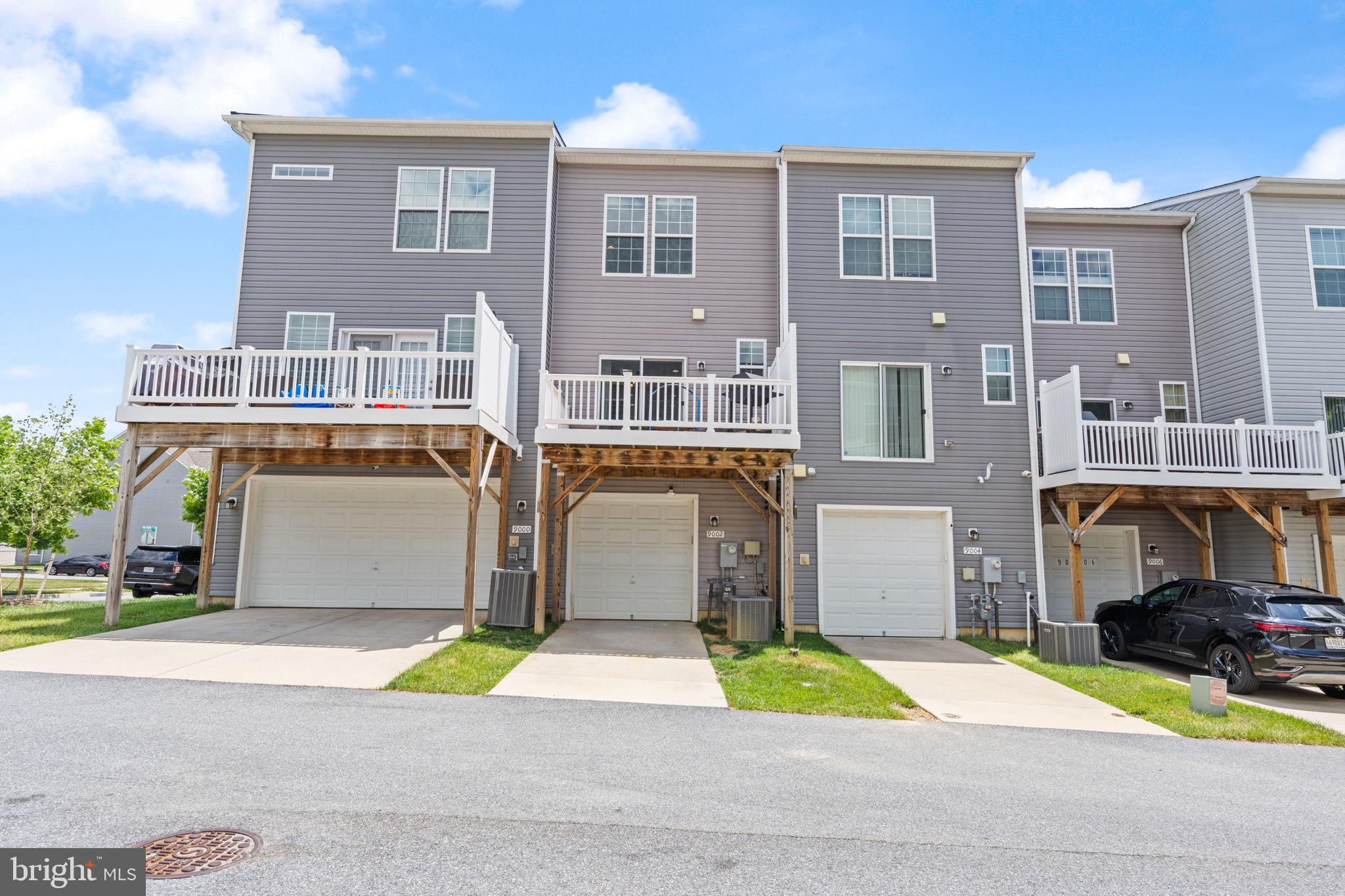PARKSIDE AT WESTPHALIA - Residential