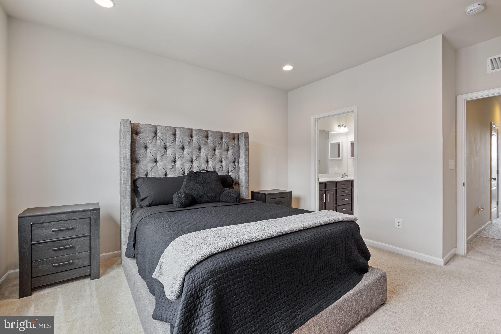 PARKSIDE AT WESTPHALIA - Residential