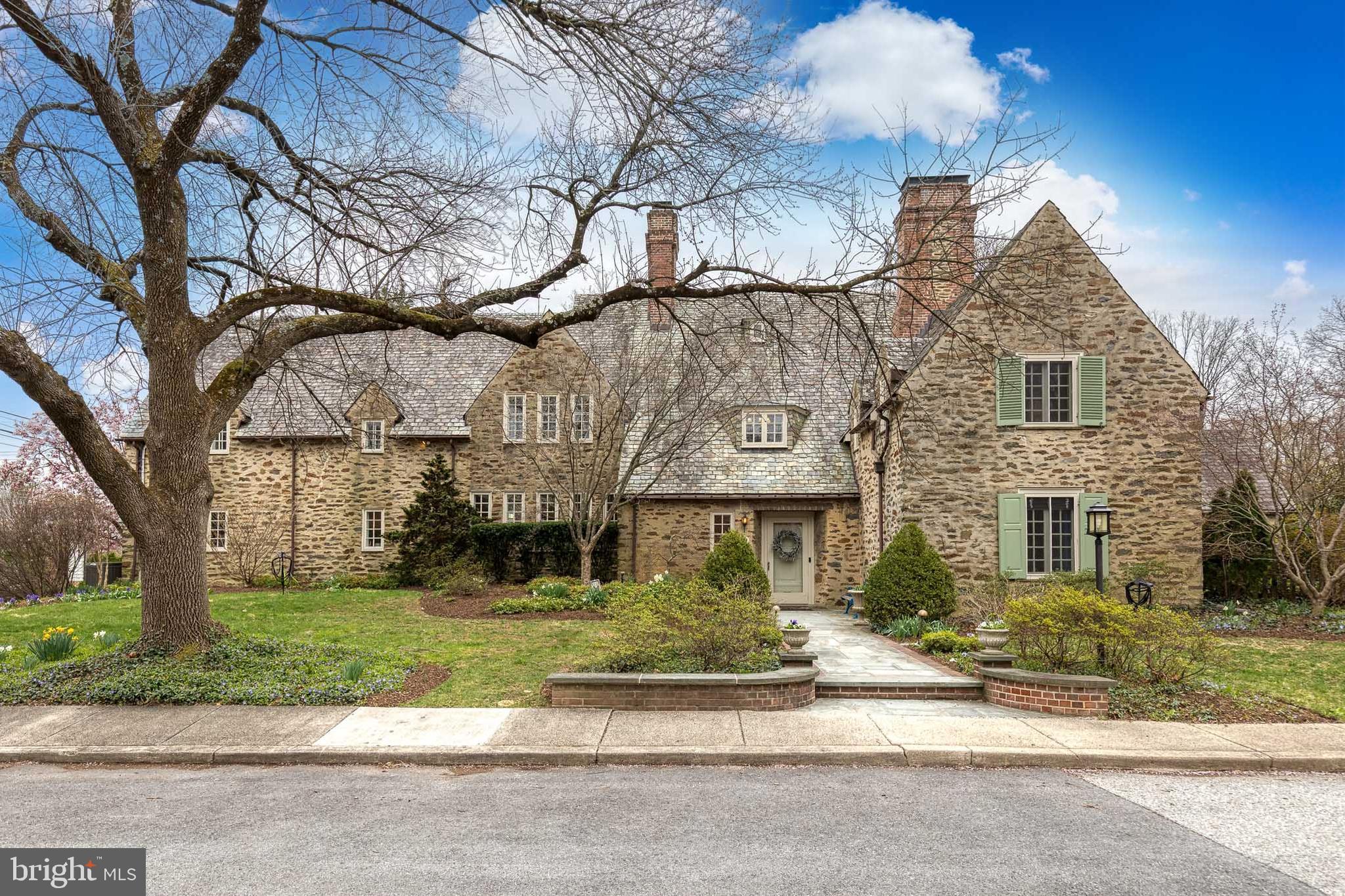 HOMELAND HISTORIC DISTRICT - Residential