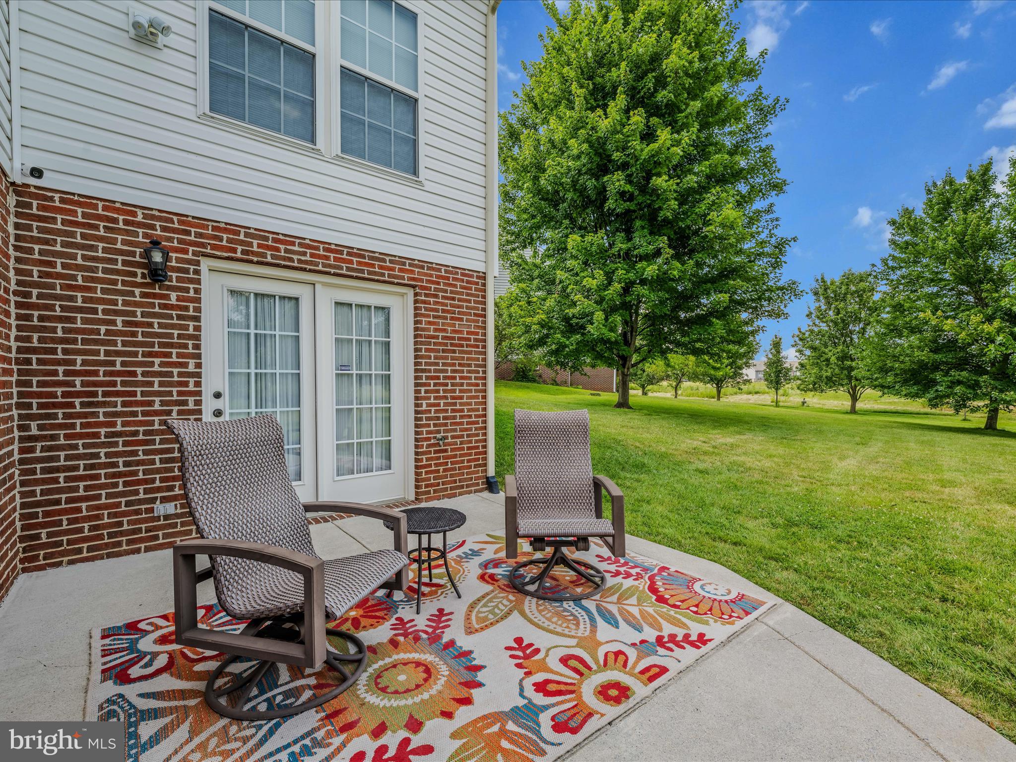 LOCUST HILL - Residential