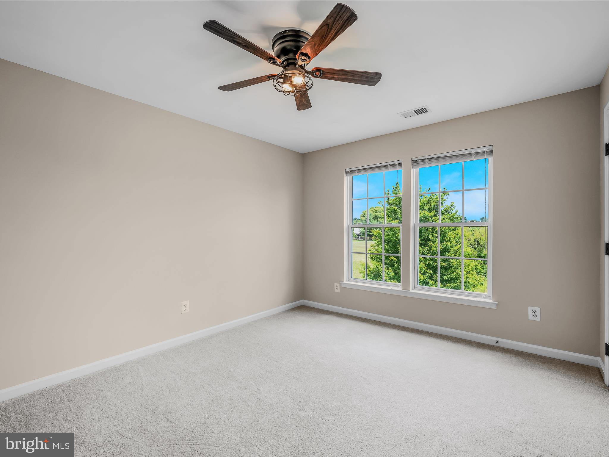 LOCUST HILL - Residential