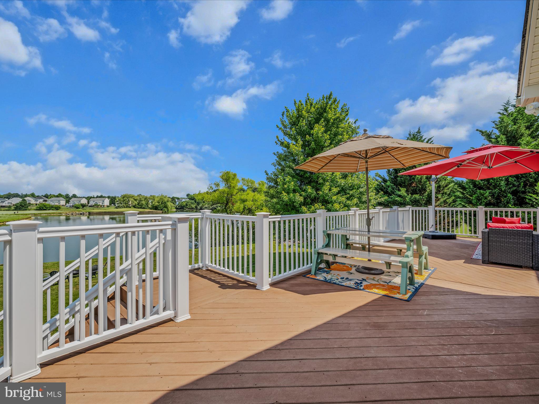 LOCUST HILL - Residential