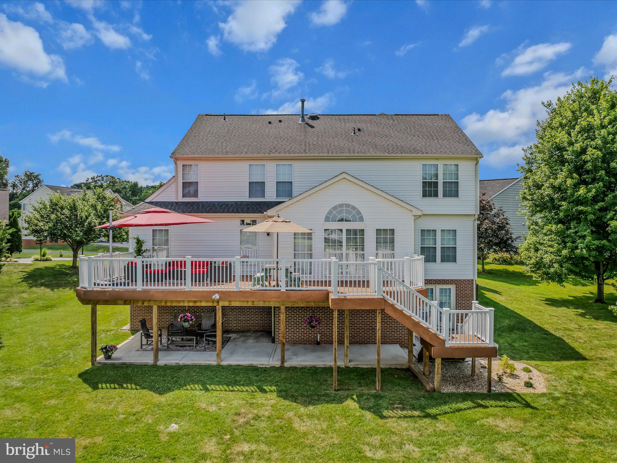LOCUST HILL - Residential