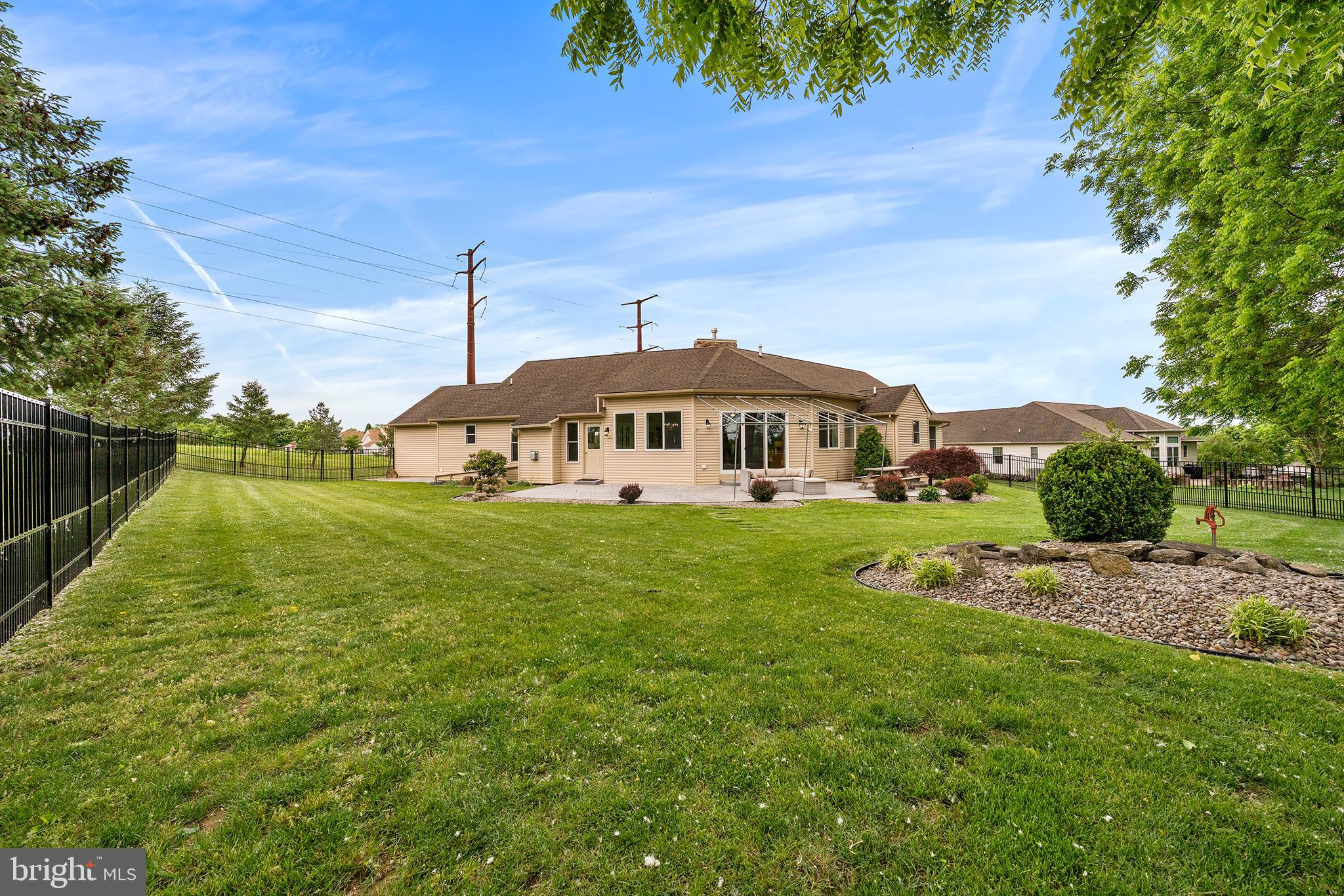HARVEST FIELDS - Residential