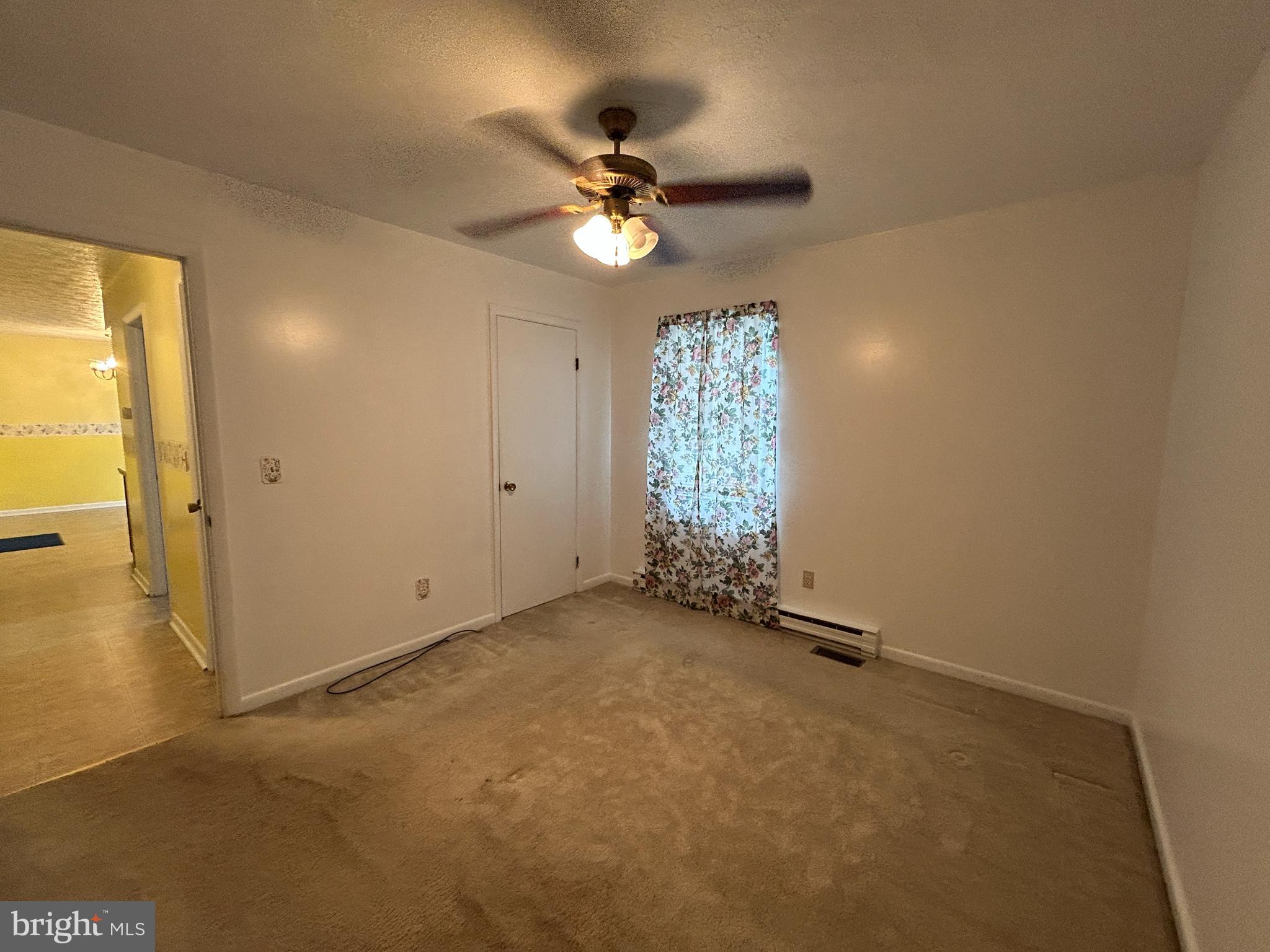 SUNRISE SUMMIT - Residential