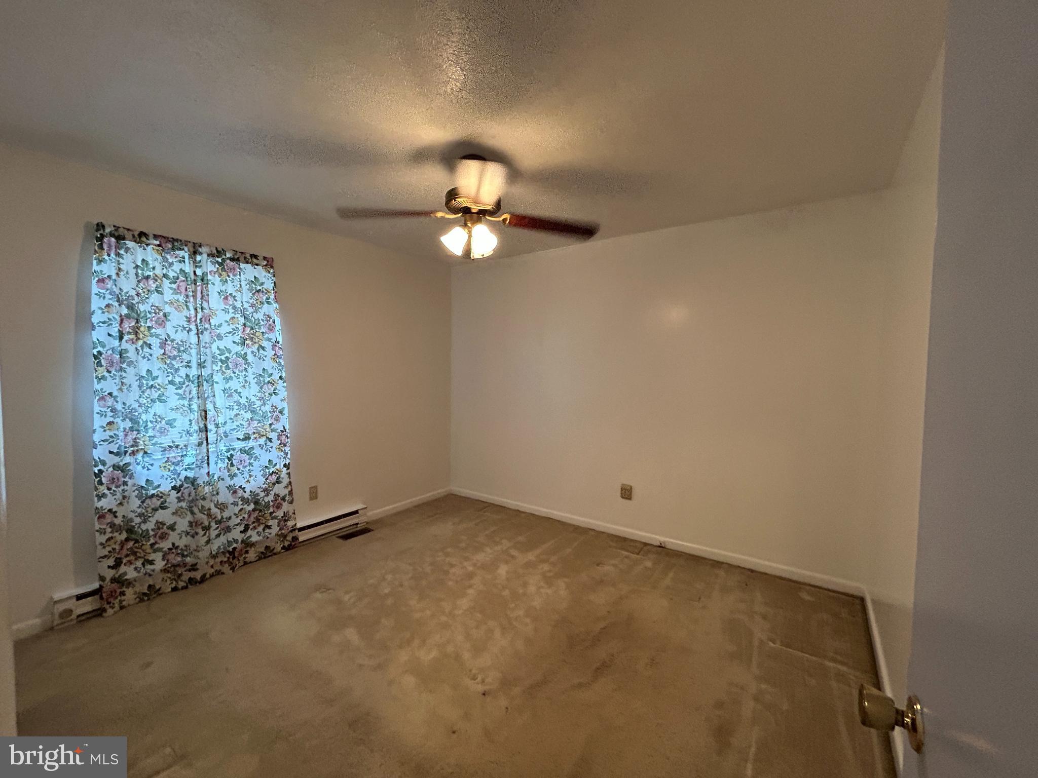 SUNRISE SUMMIT - Residential
