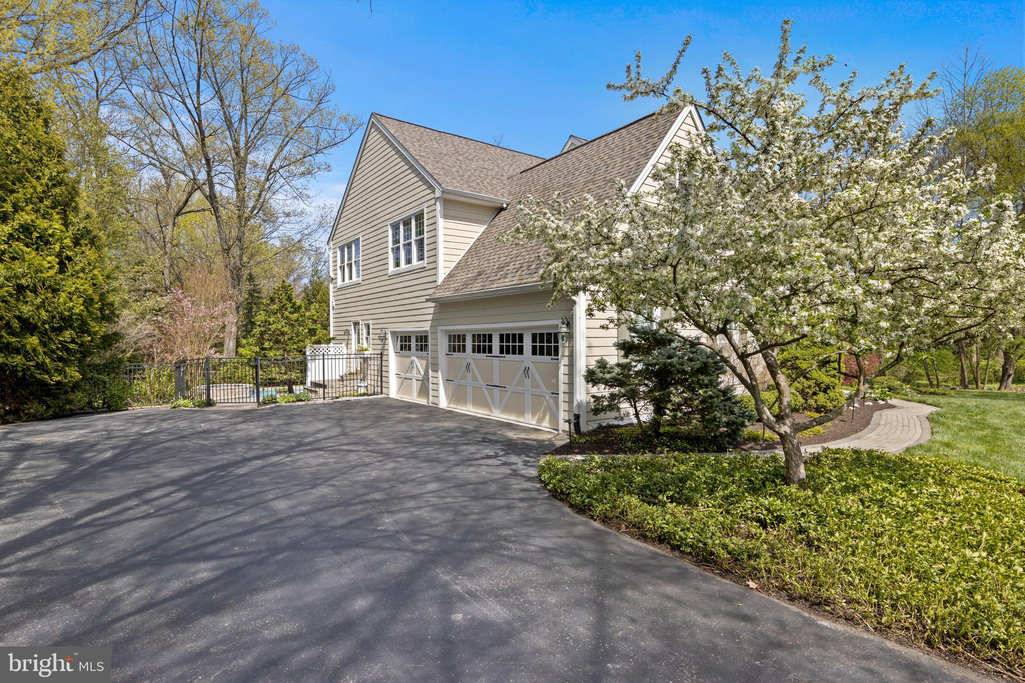 TREYBURN - Residential