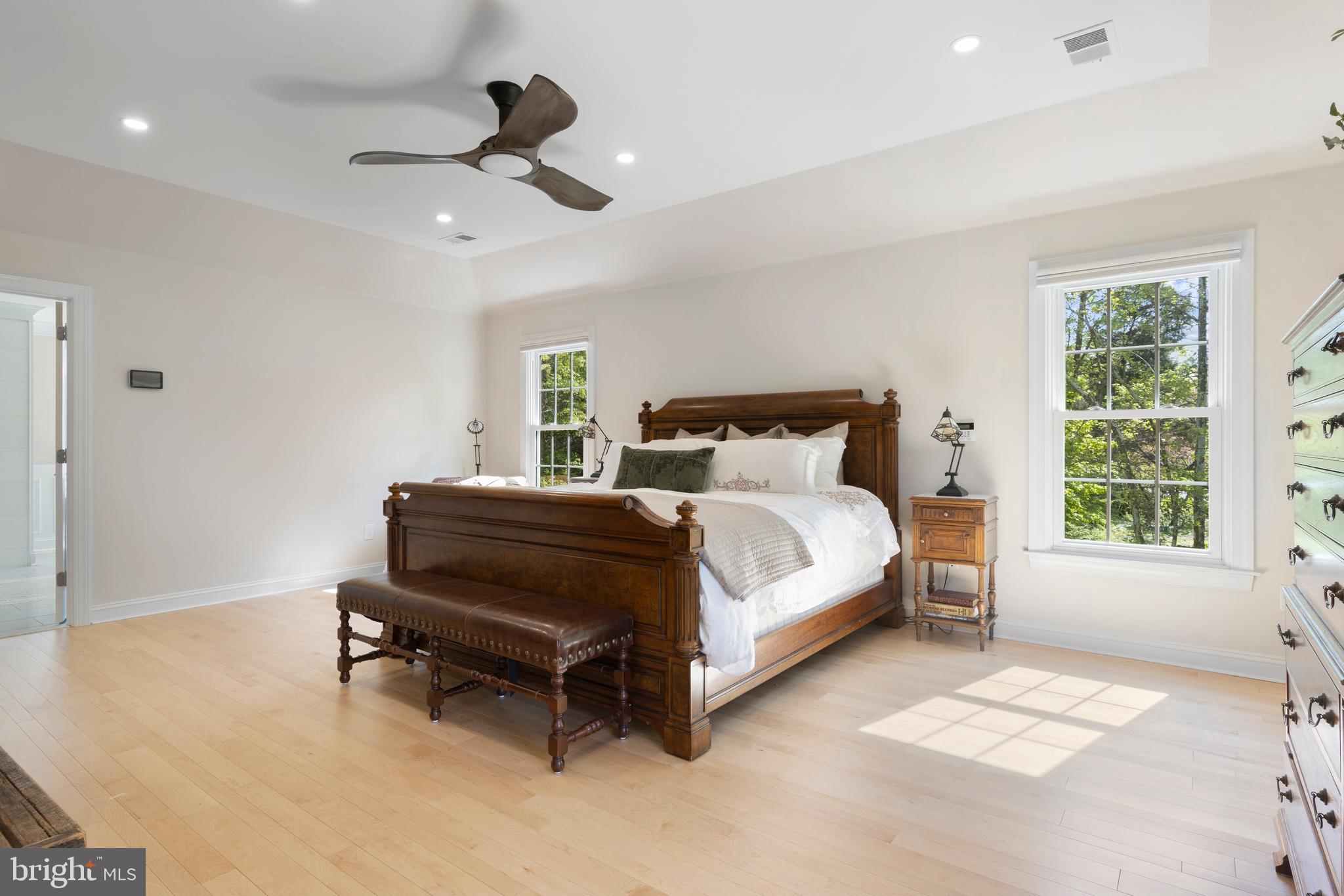 TREYBURN - Residential