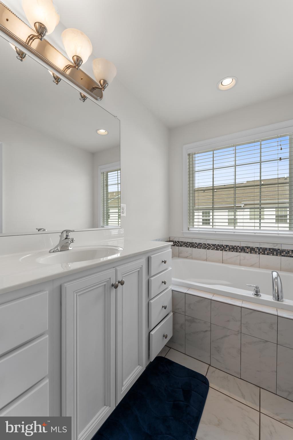 CAMDEN CROSSING - Residential
