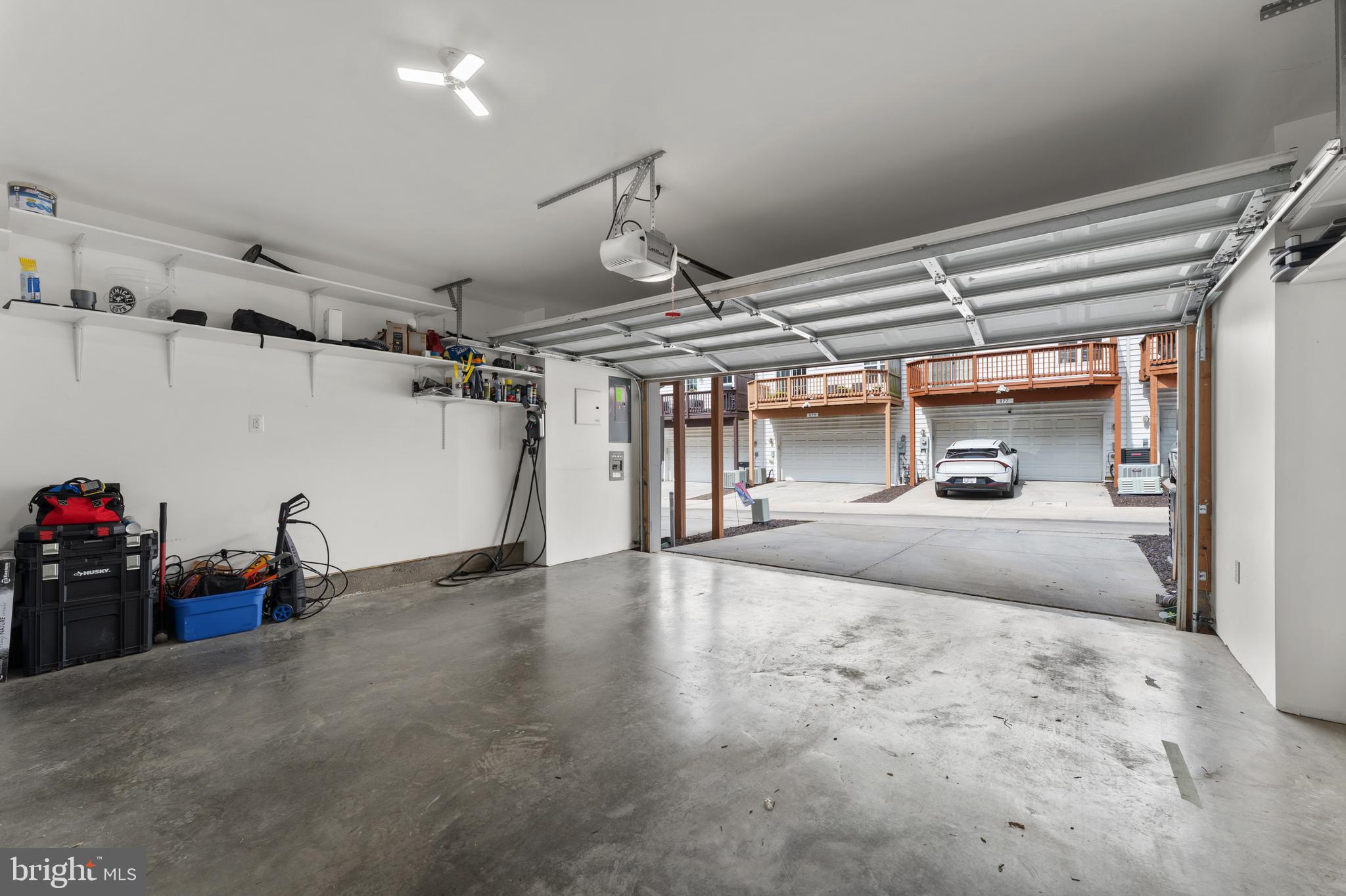 CAMDEN CROSSING - Residential