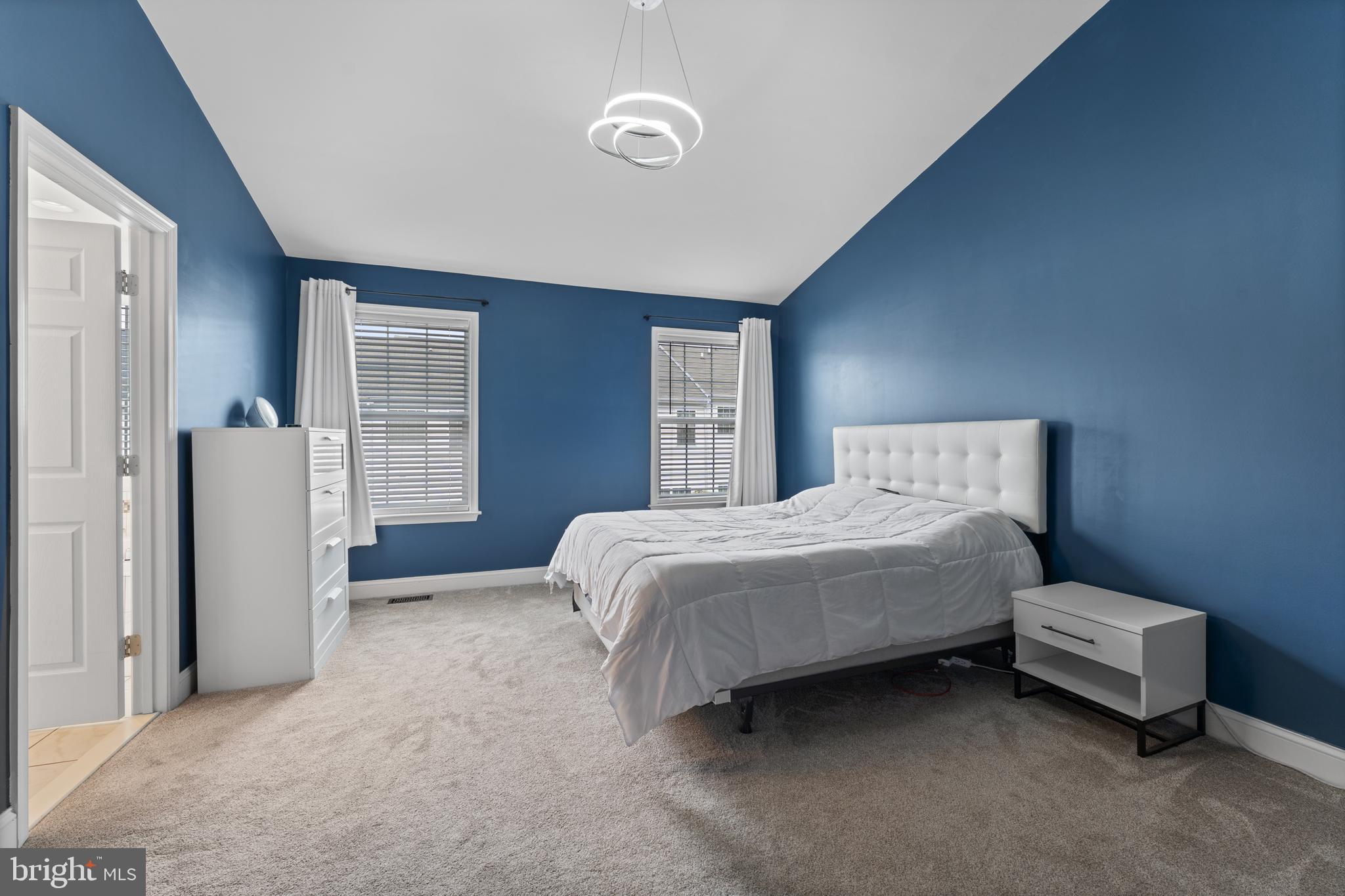 CAMDEN CROSSING - Residential