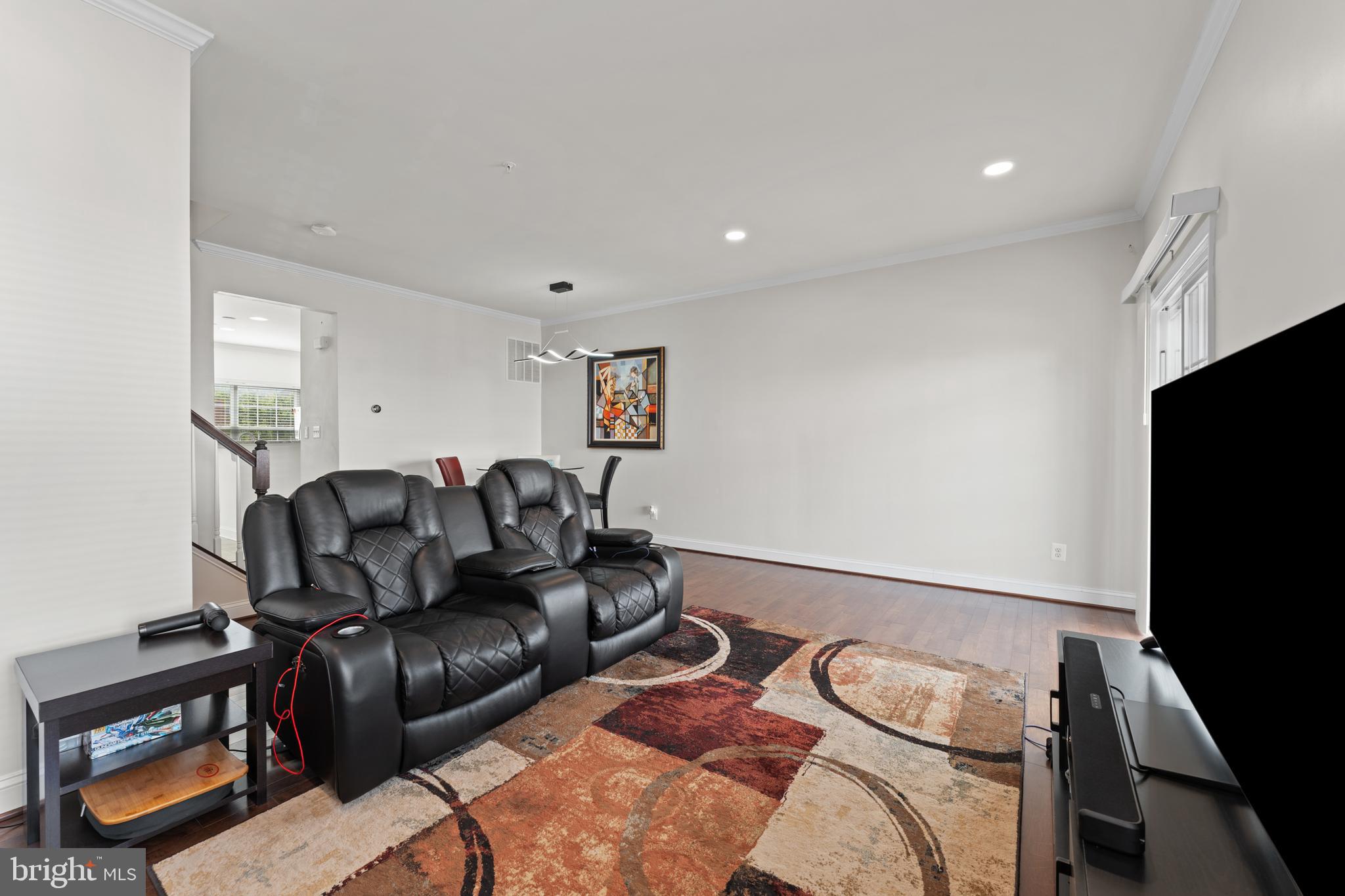 CAMDEN CROSSING - Residential
