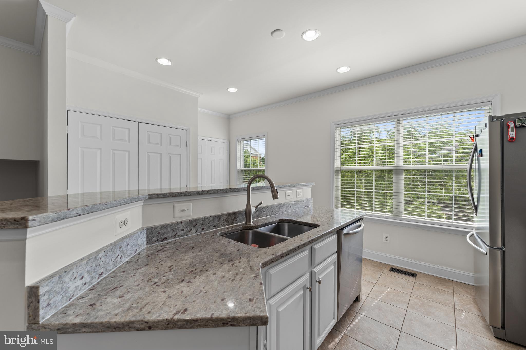 CAMDEN CROSSING - Residential