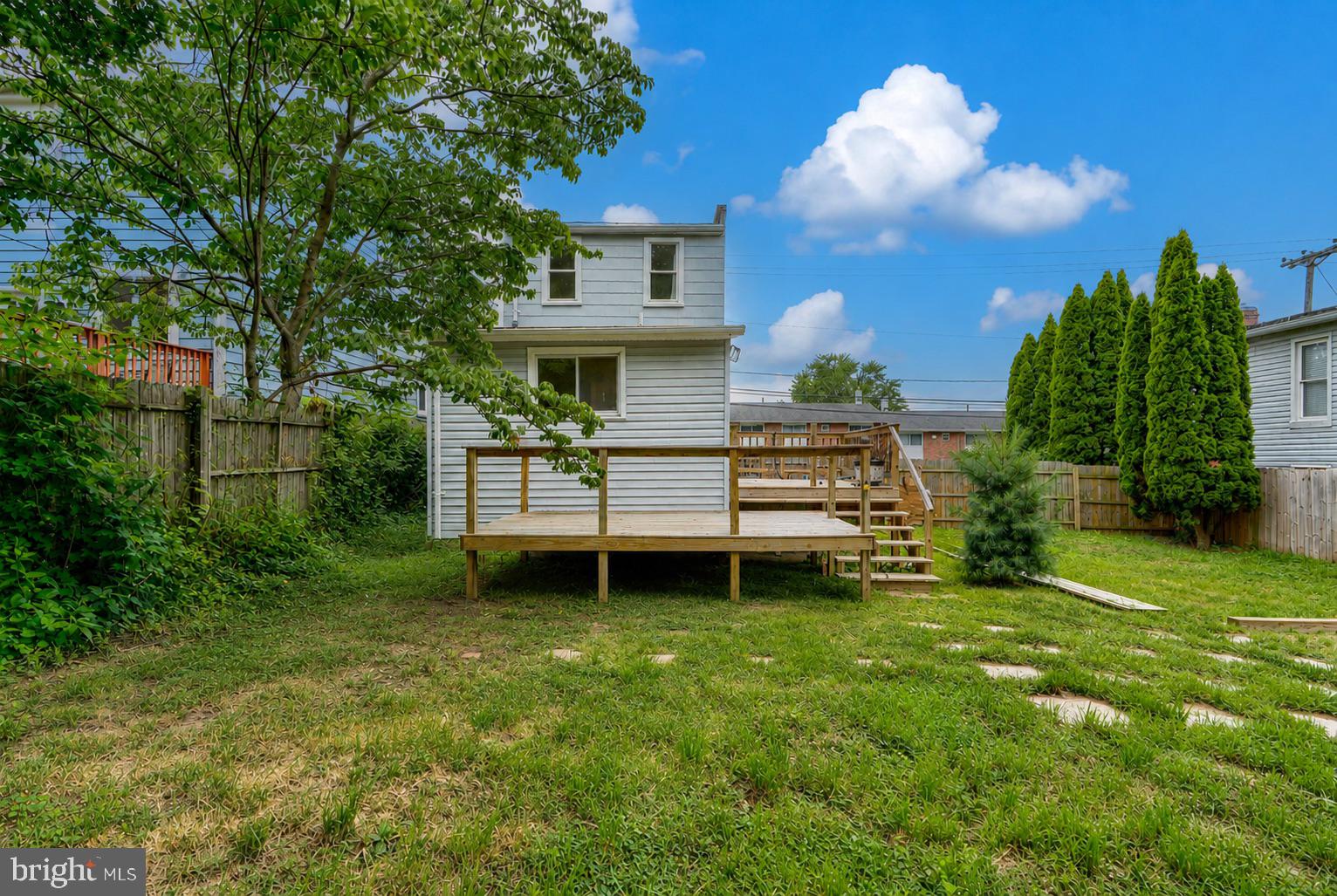 HAMPDEN HISTORIC DISTRICT - Residential