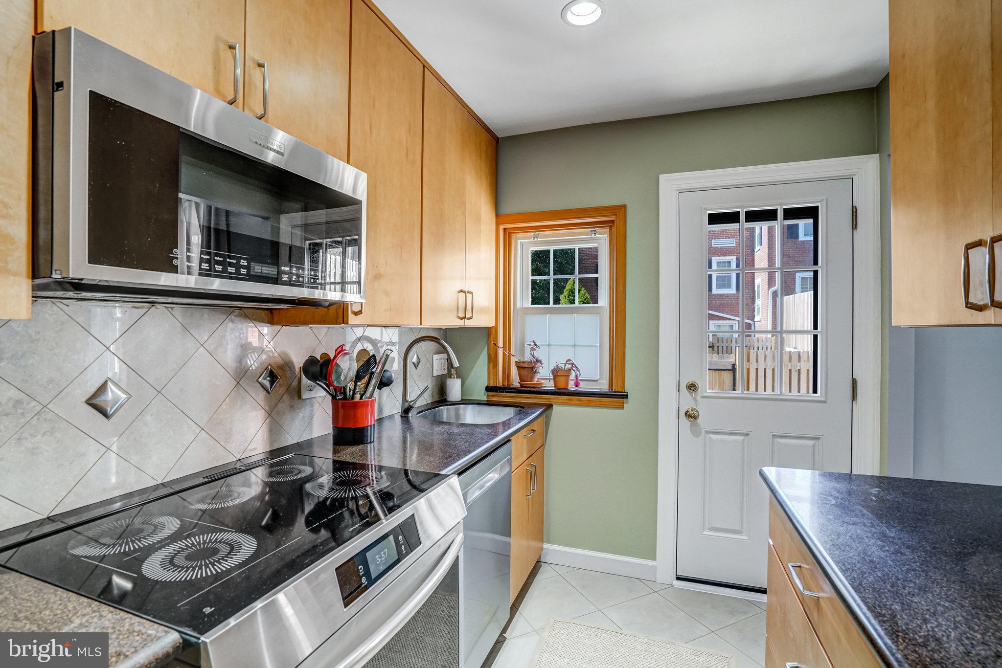 FAIRLINGTON VILLAGES - Residential