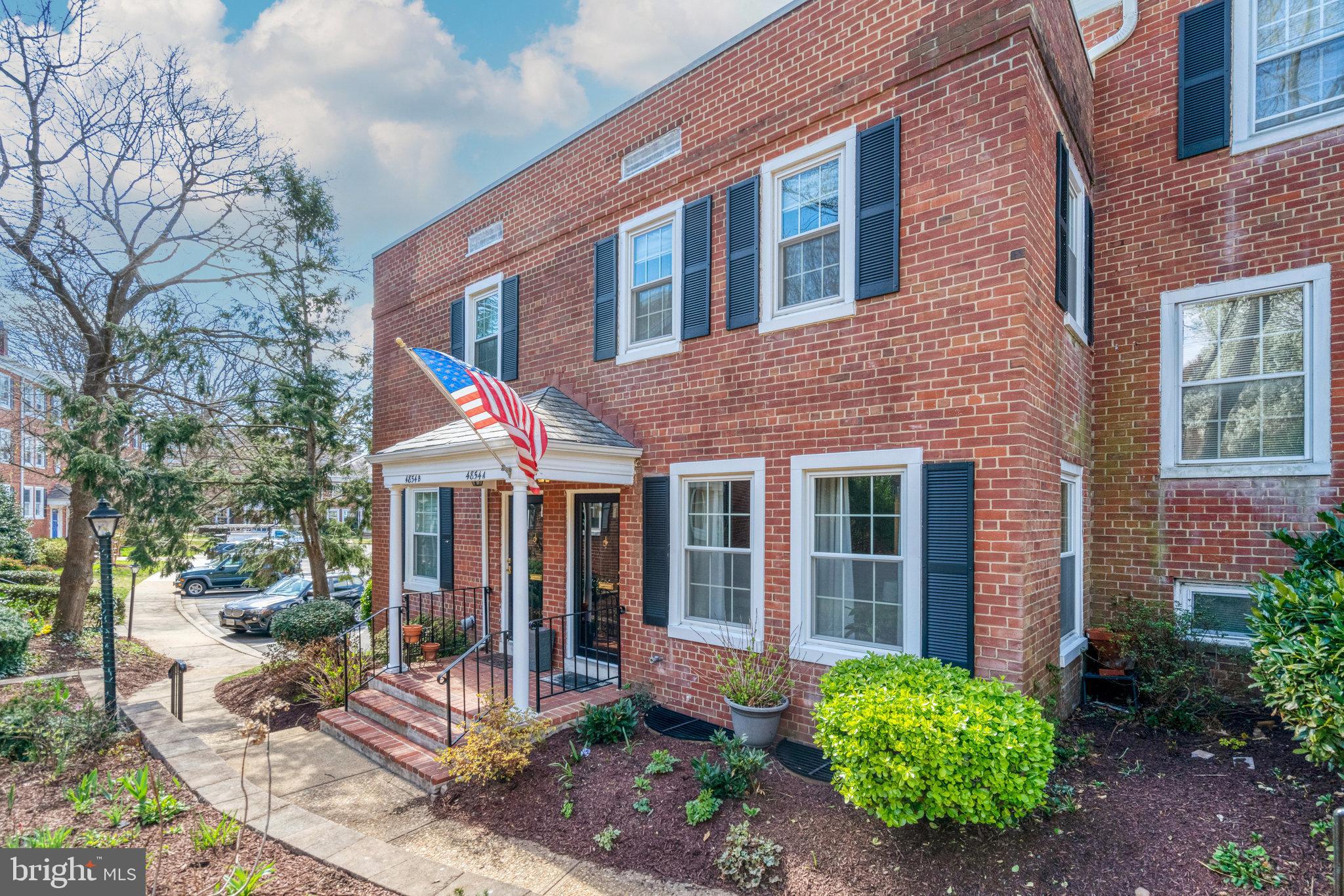 FAIRLINGTON VILLAGES - Residential