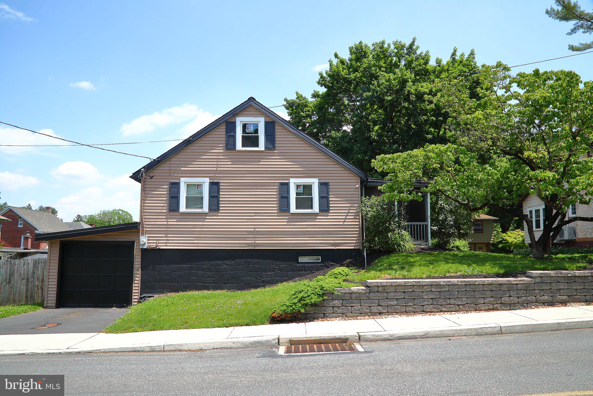 MILLERSVILLE BOROUGH - Residential
