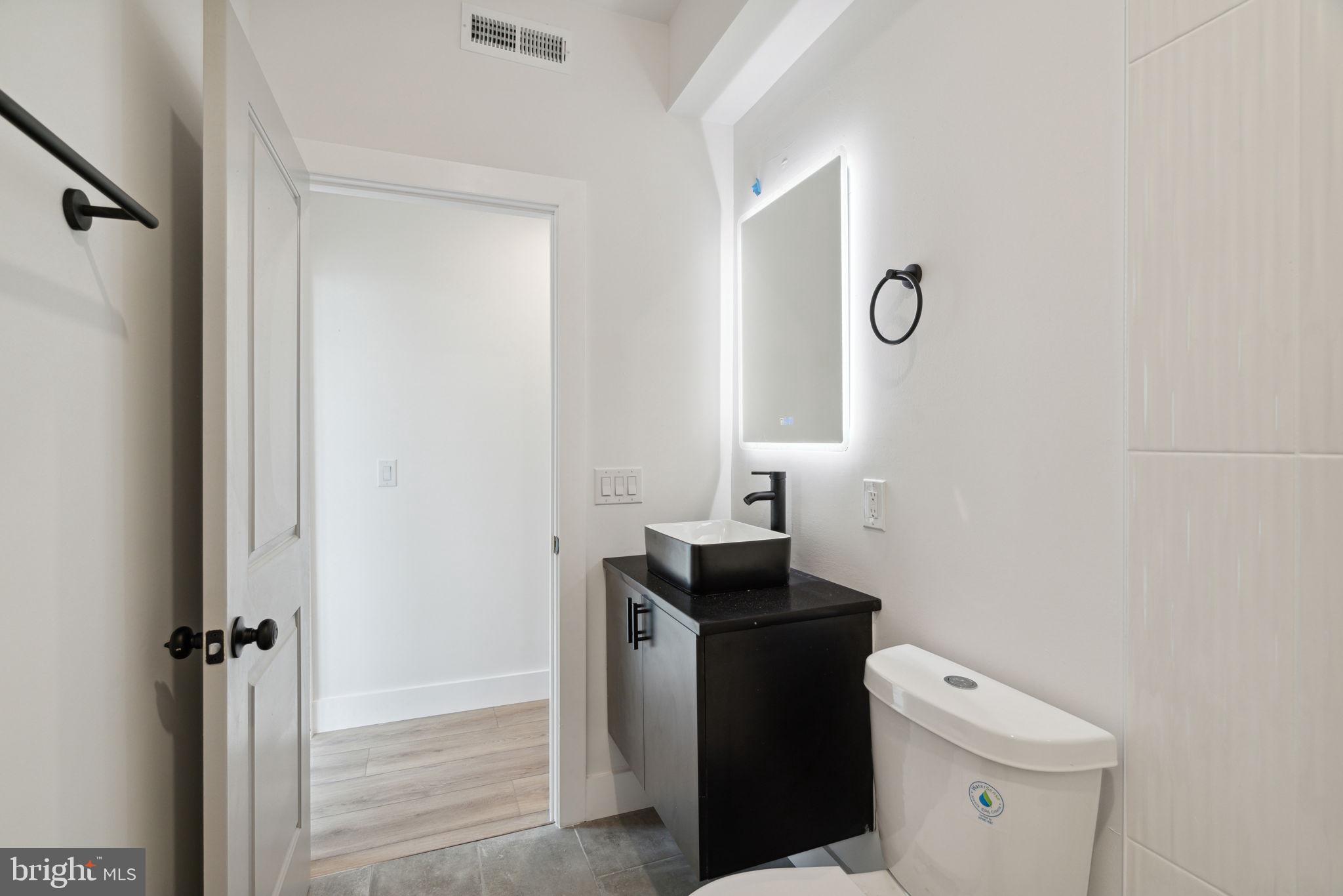 WEST KENSINGTON - Residential Income
