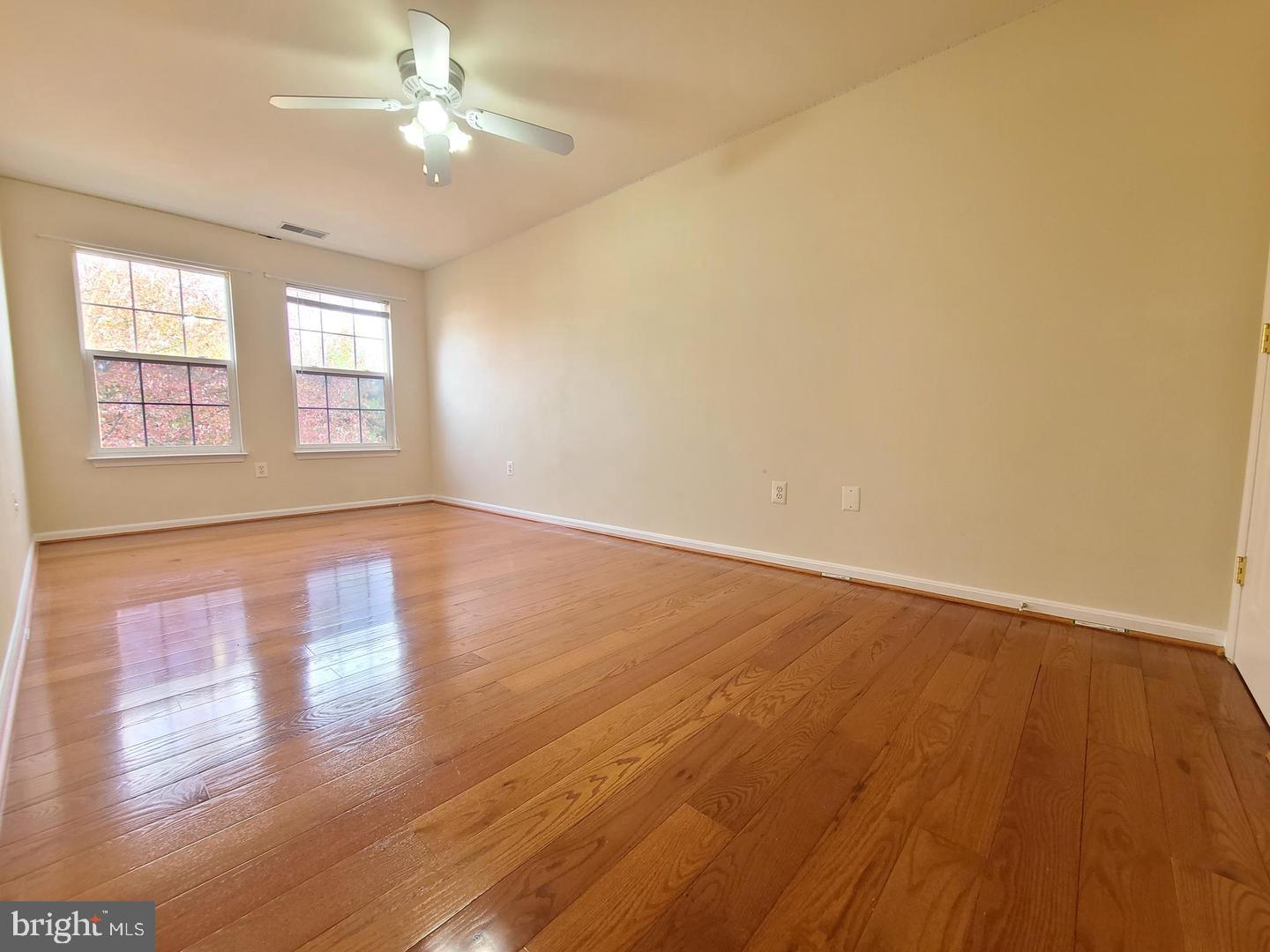 KERILL WOODS - Residential