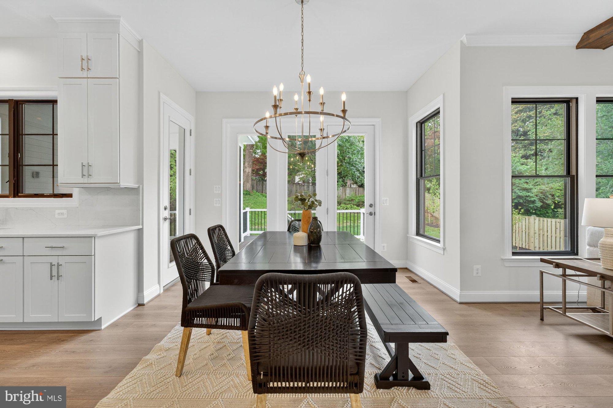 VIENNA HILLS - Residential
