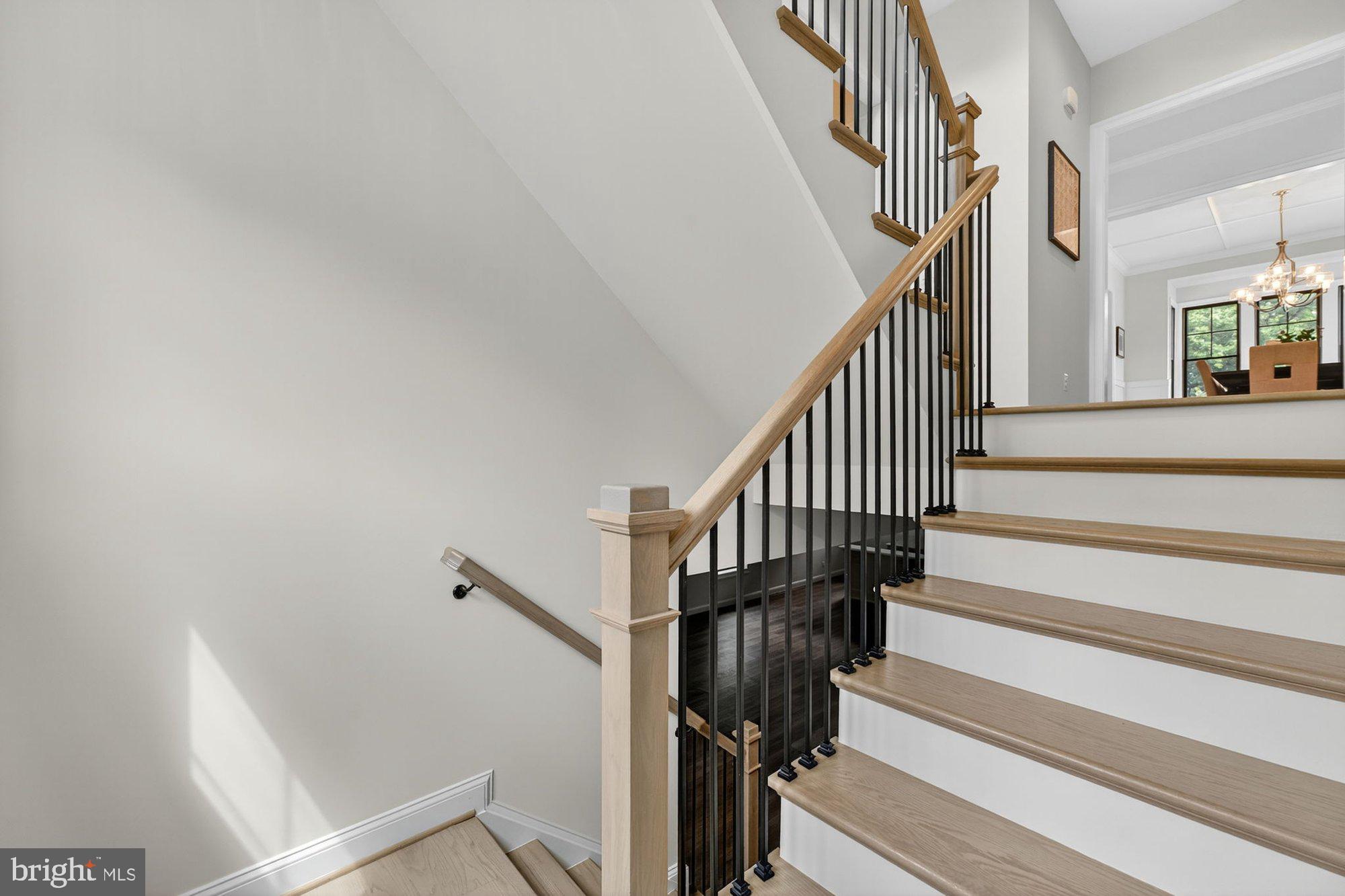 VIENNA HILLS - Residential