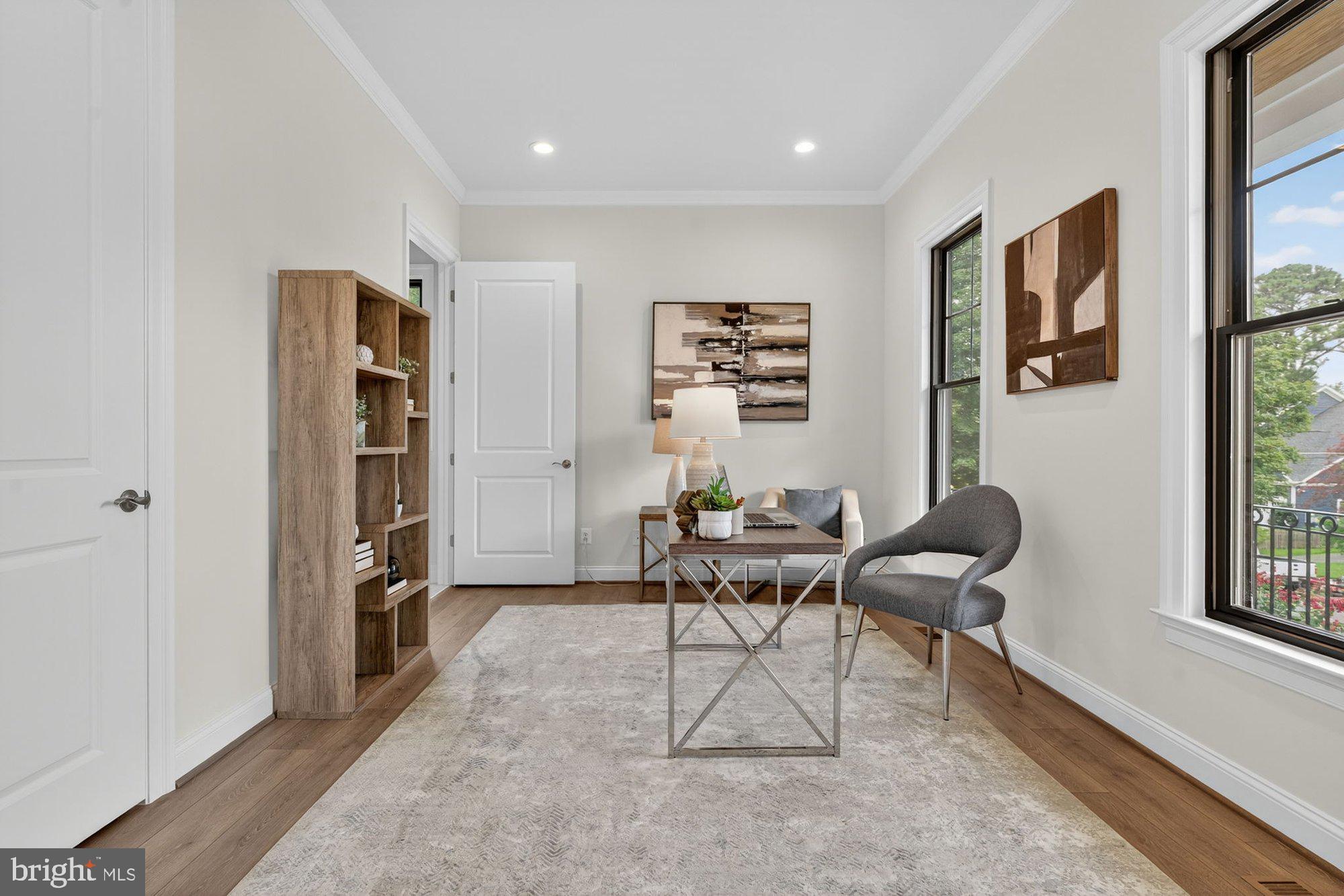 VIENNA HILLS - Residential