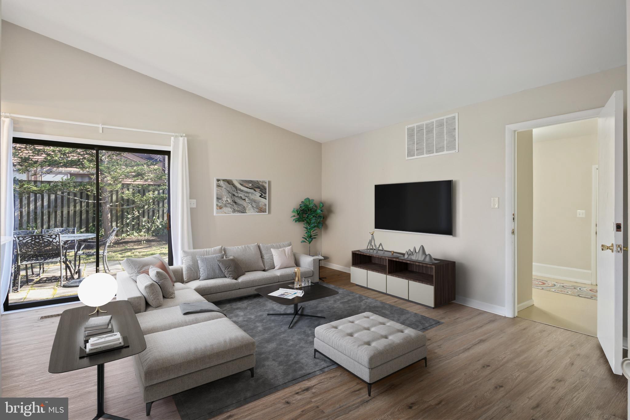 VILLAGE OF LONG REACH - Residential