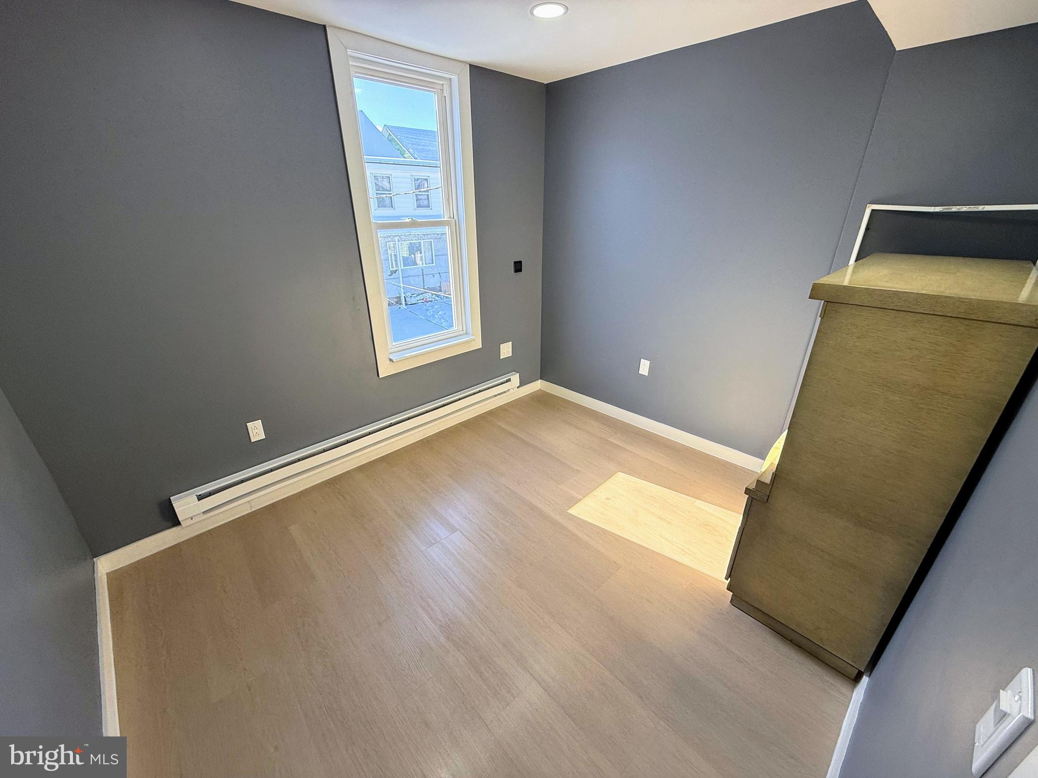 NONE AVAILABEL - Residential