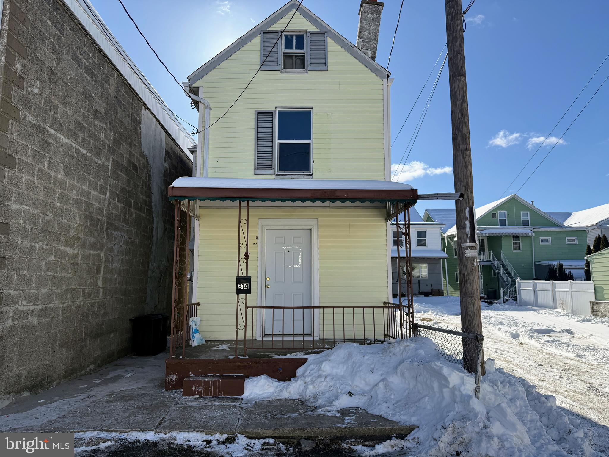 NONE AVAILABEL - Residential
