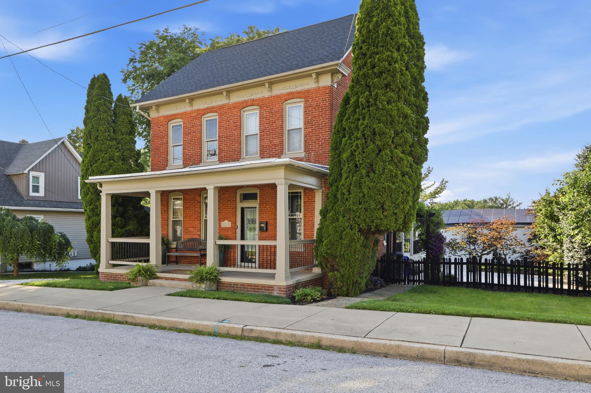 DALLASTOWN BORO - Residential