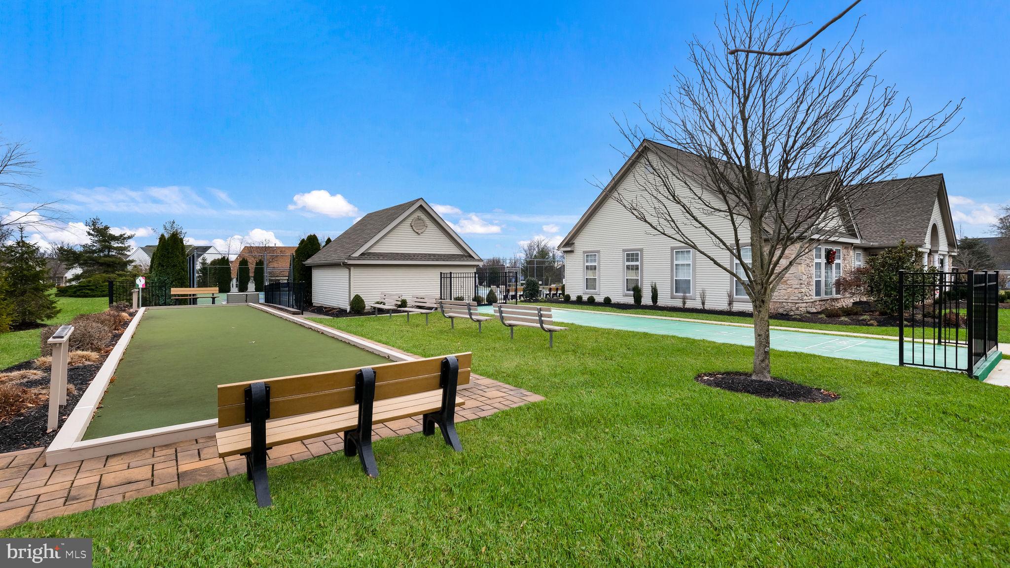 LEGACY OAKS - Residential