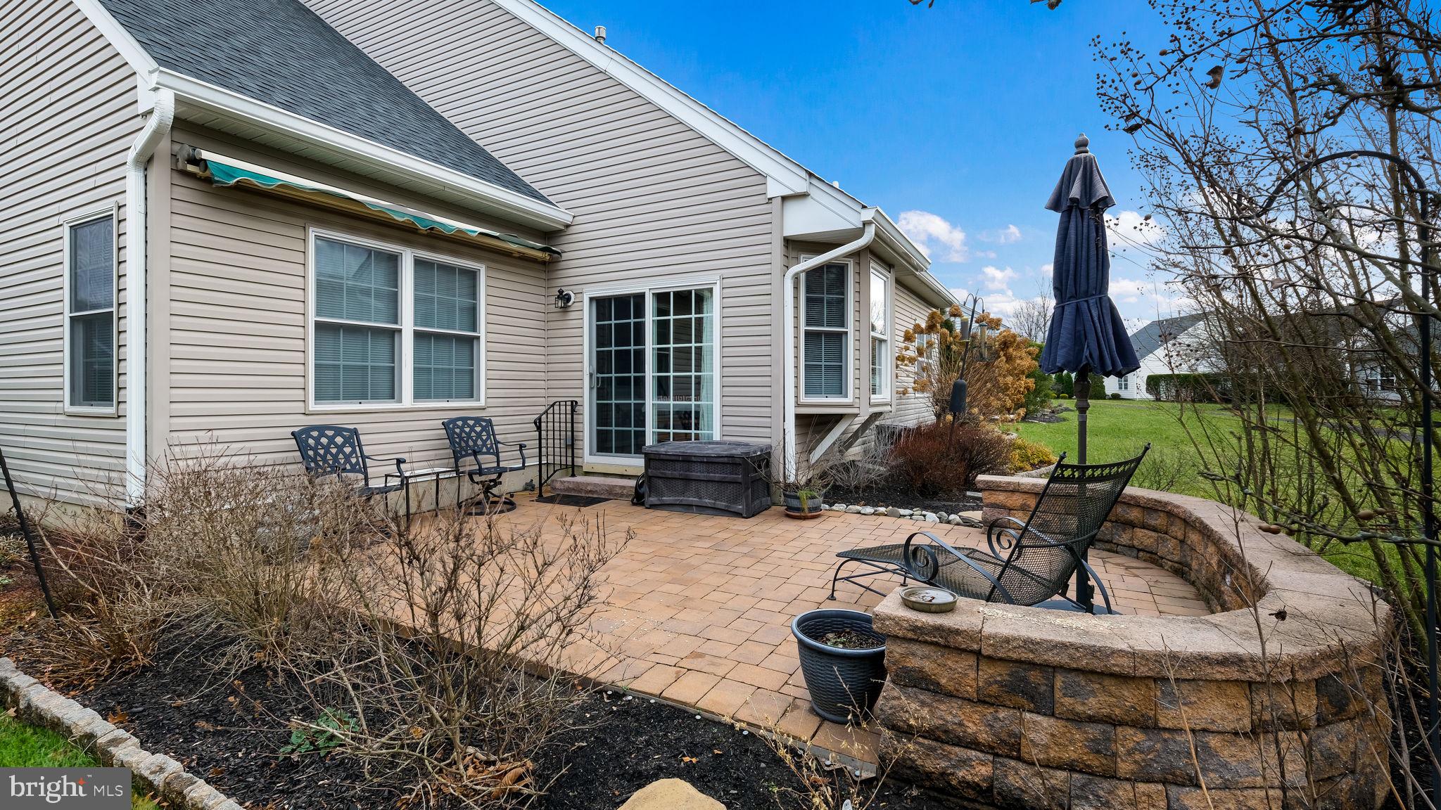 LEGACY OAKS - Residential