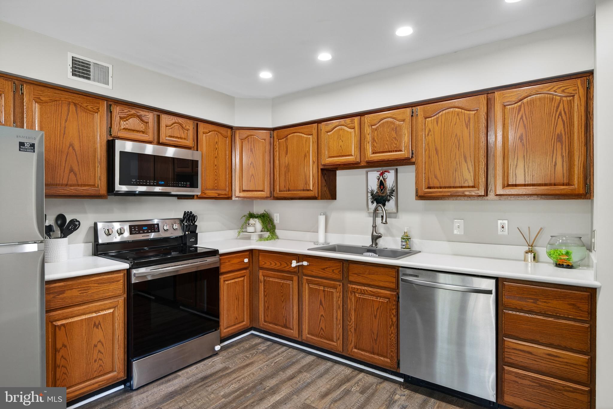 WHITFORD COMMONS - Residential