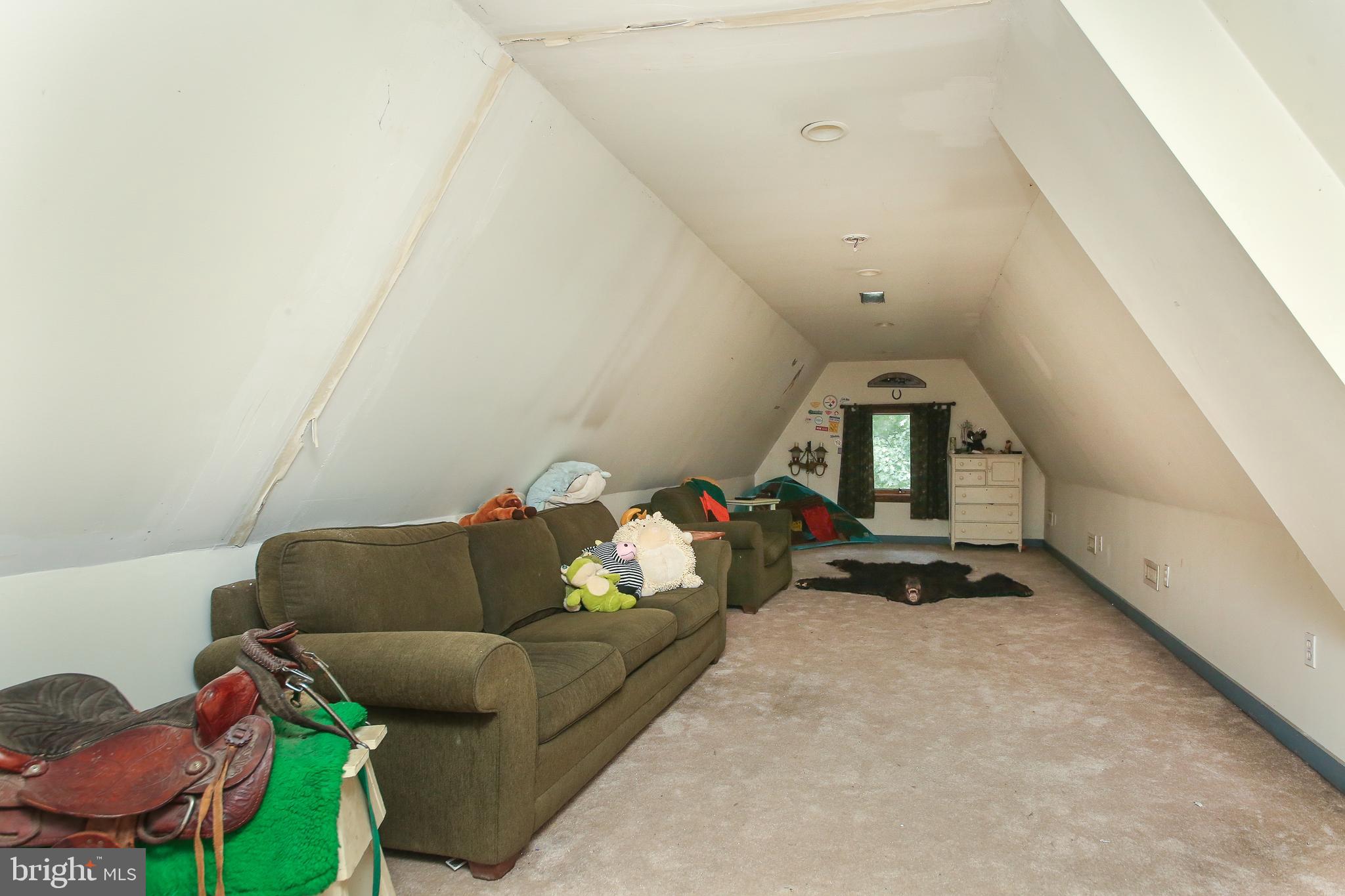 SPRING MOUNT - Residential