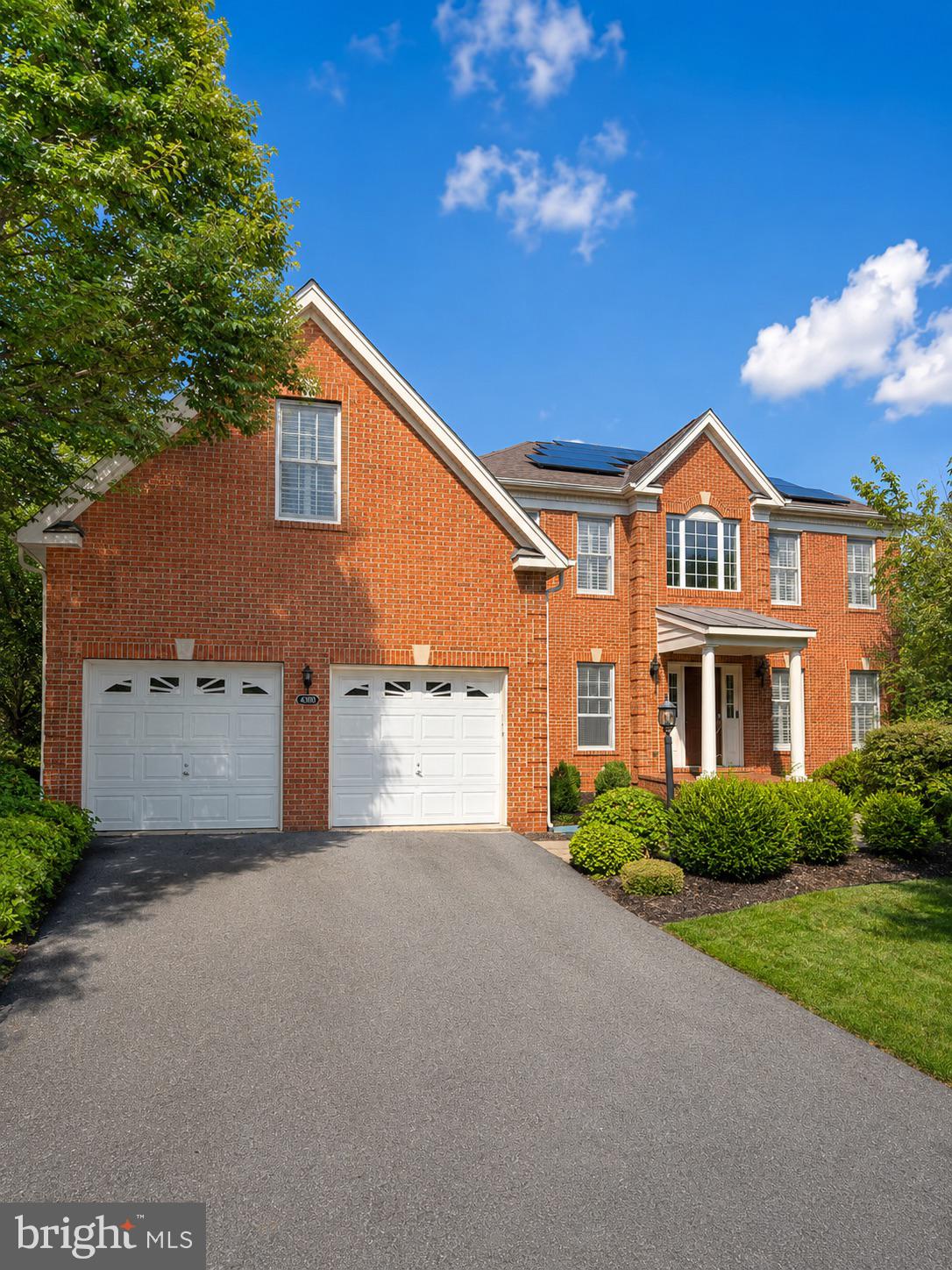 LOUDOUN VALLEY ESTATES 2 - Residential