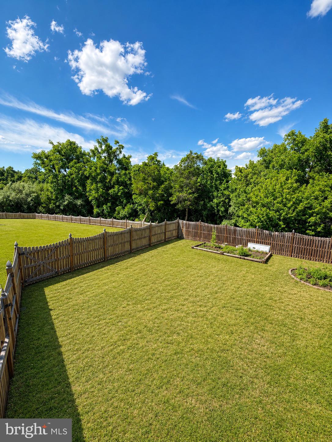 LOUDOUN VALLEY ESTATES 2 - Residential