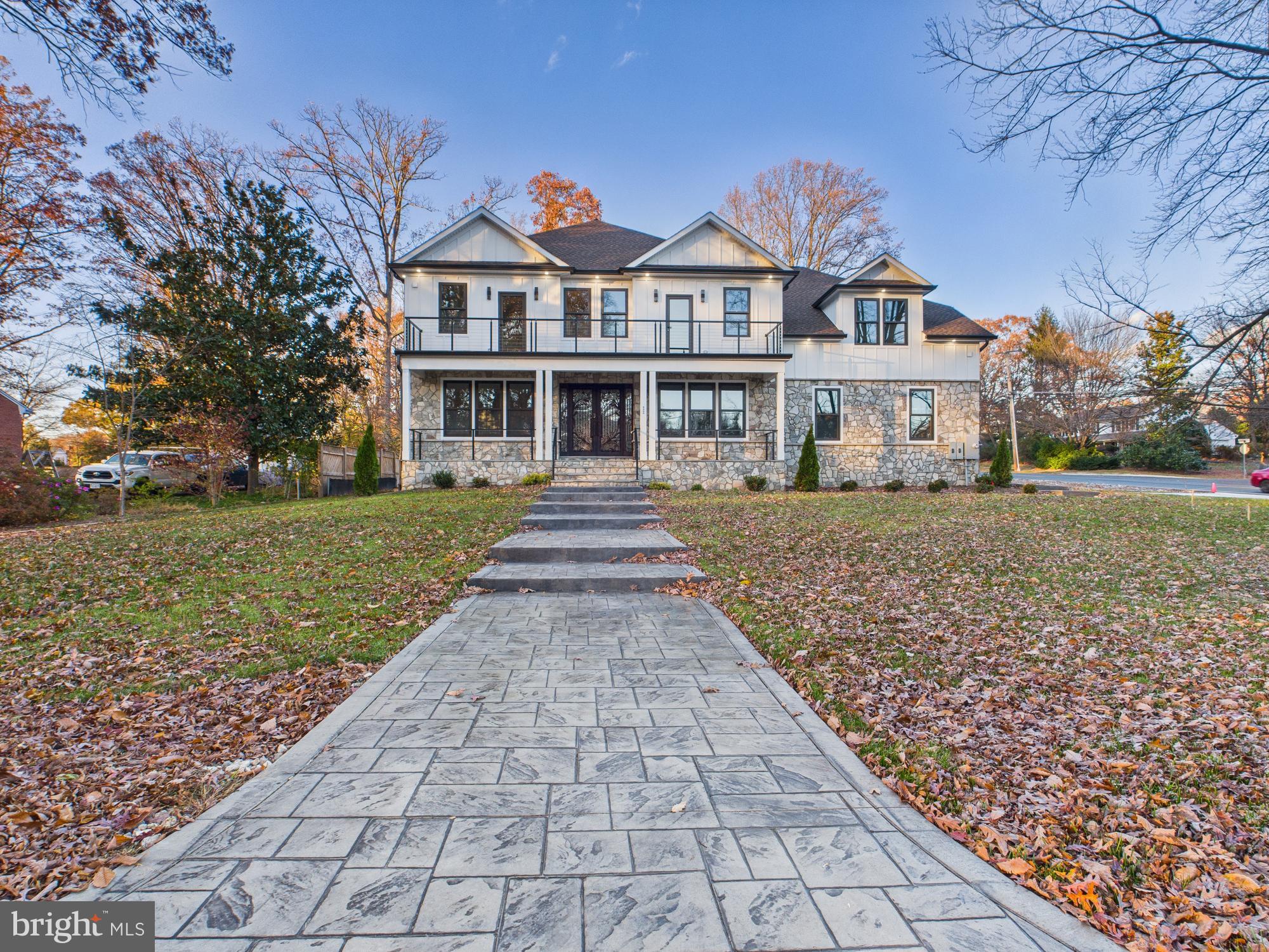 FAIR OAKS - Residential