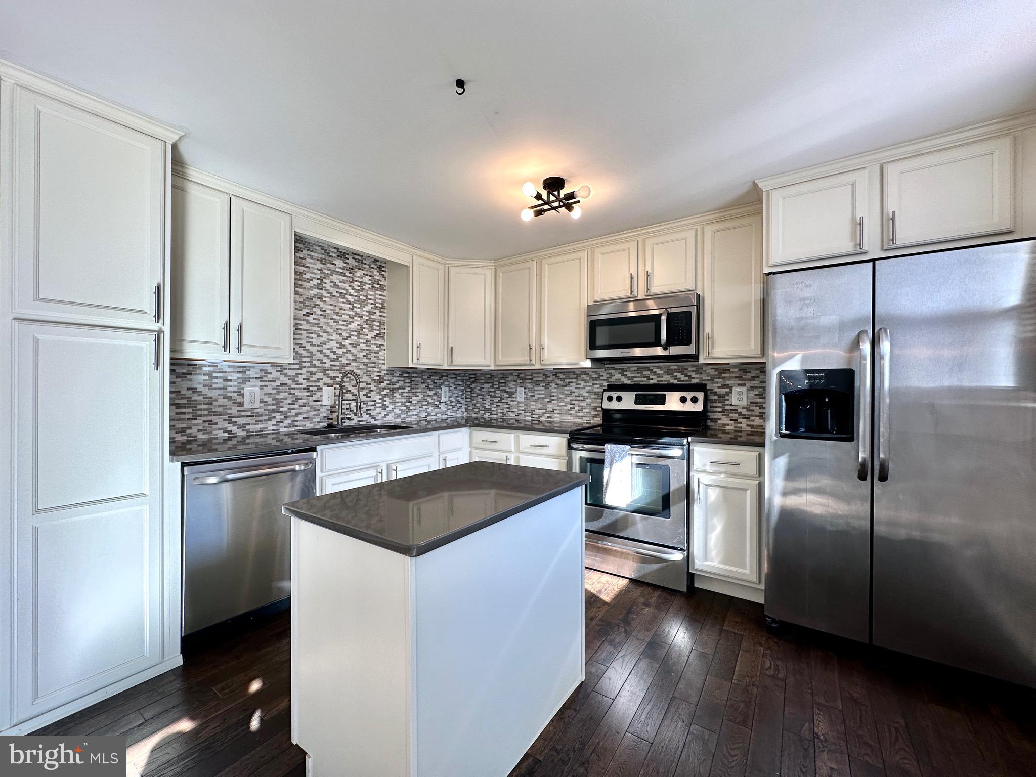 MARYWOOD - Residential Lease