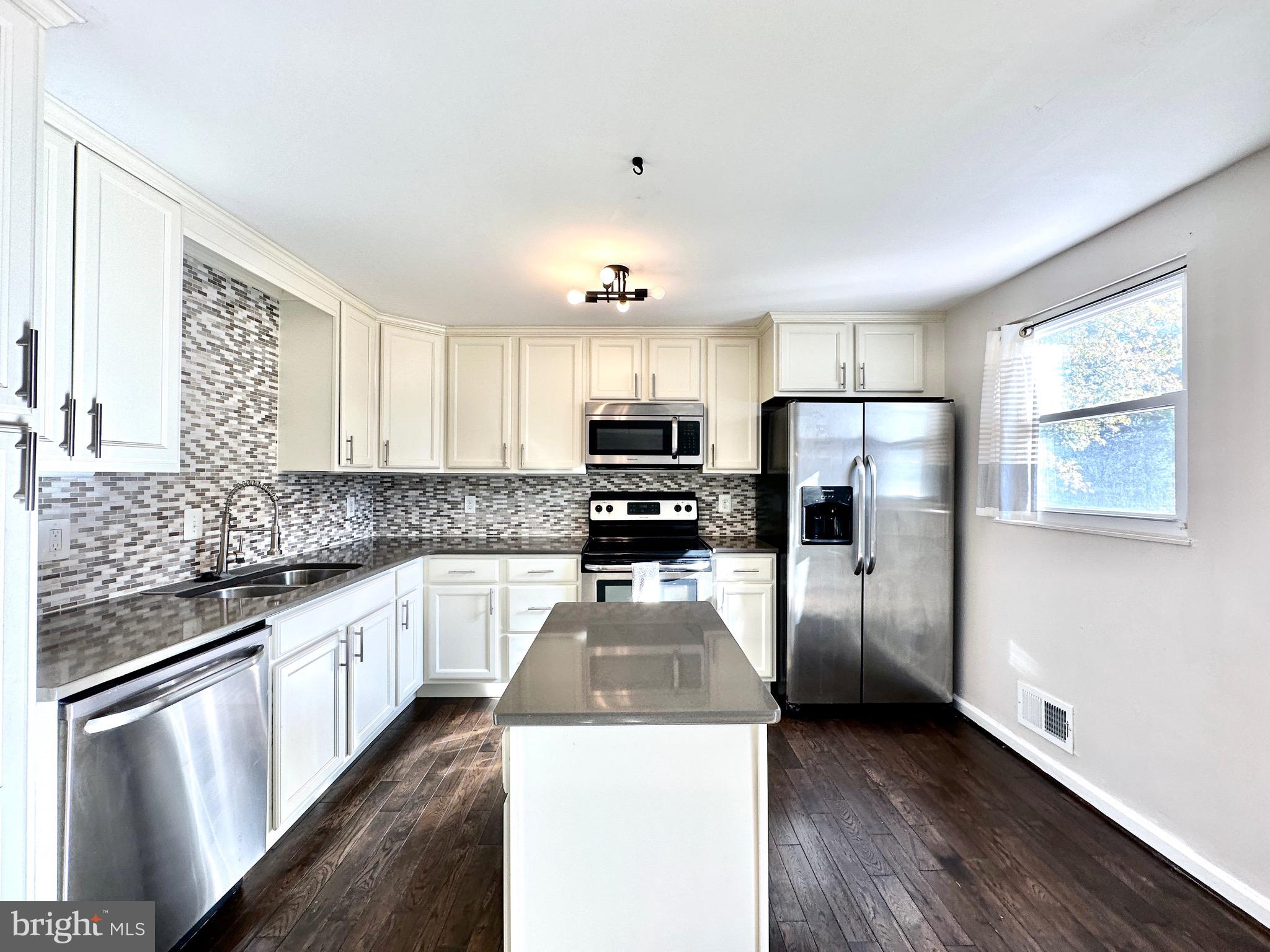 MARYWOOD - Residential Lease