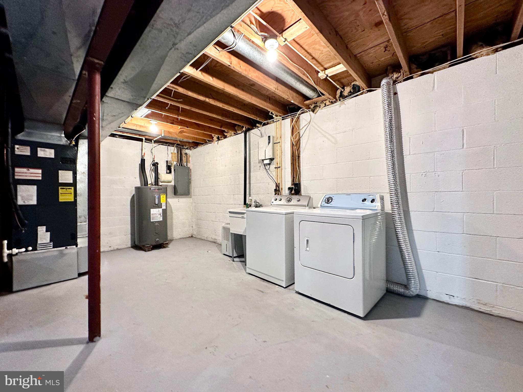 MARYWOOD - Residential Lease
