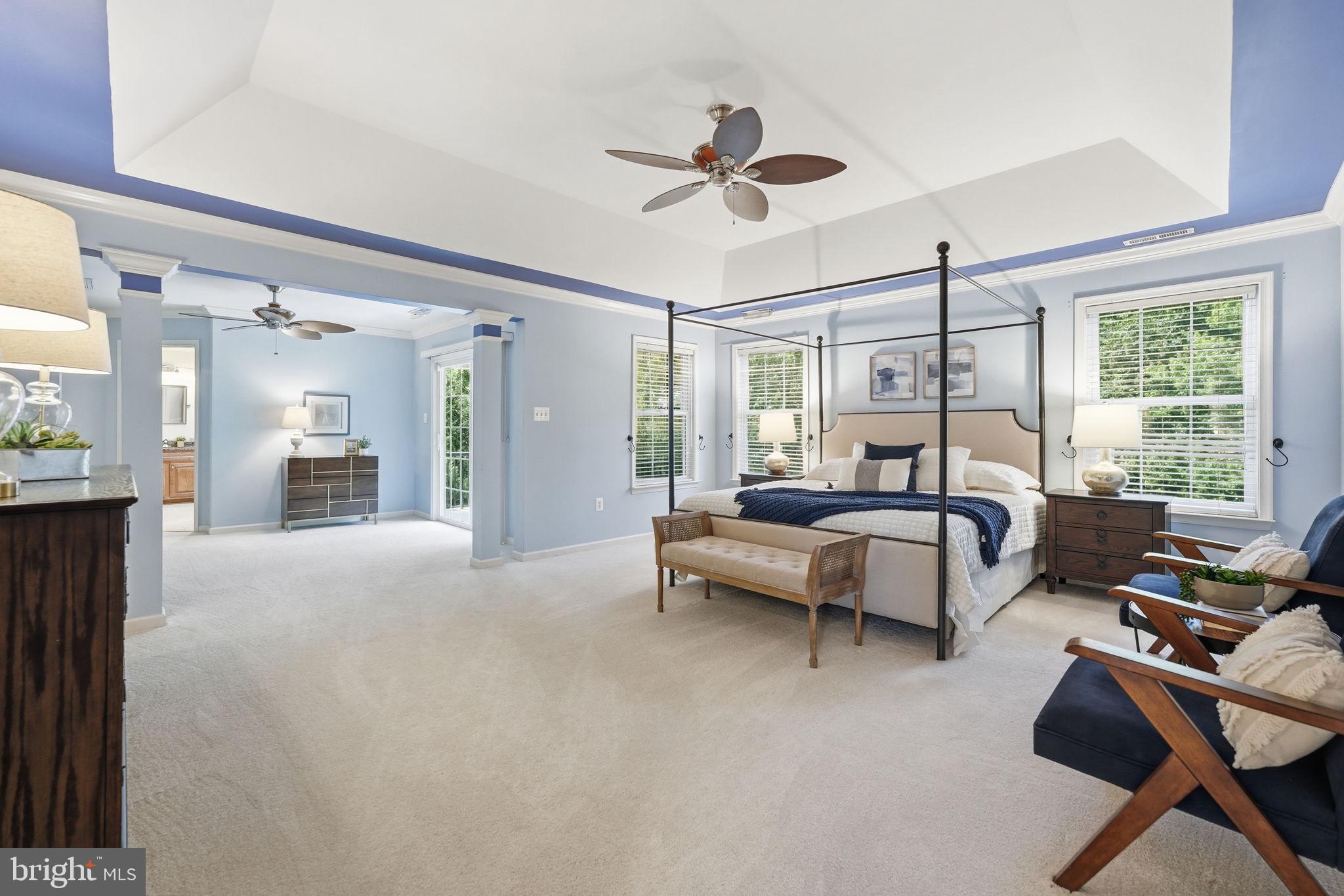 STONEWALL MANOR - Residential