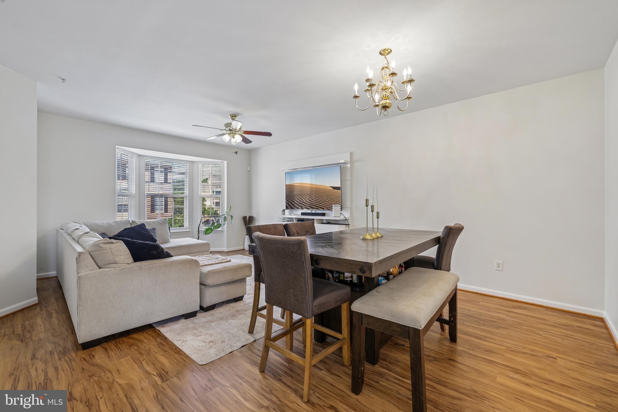 PINEY ORCHARD - Residential