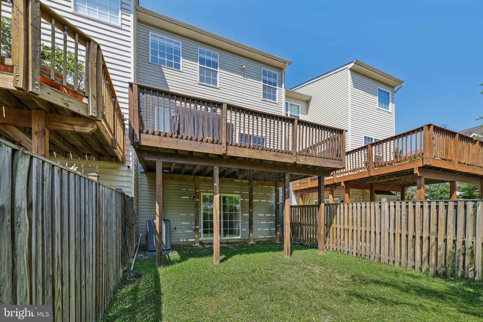 PINEY ORCHARD - Residential