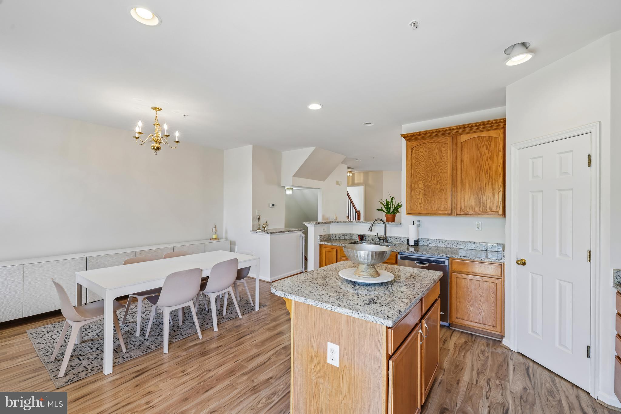 PINEY ORCHARD - Residential